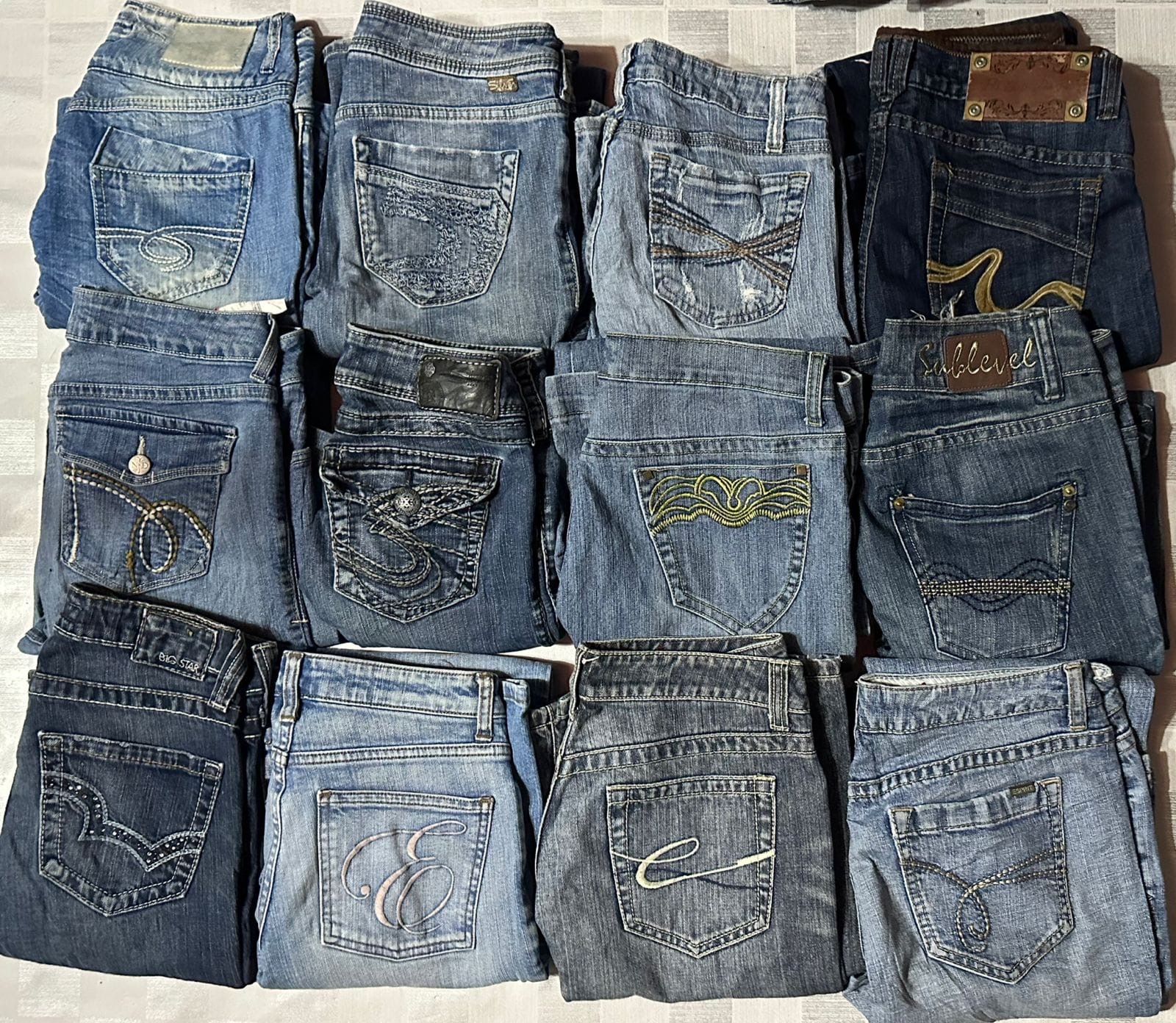 SILBER UND ANDERE MIX MARKEN JEANS (ID 1267)