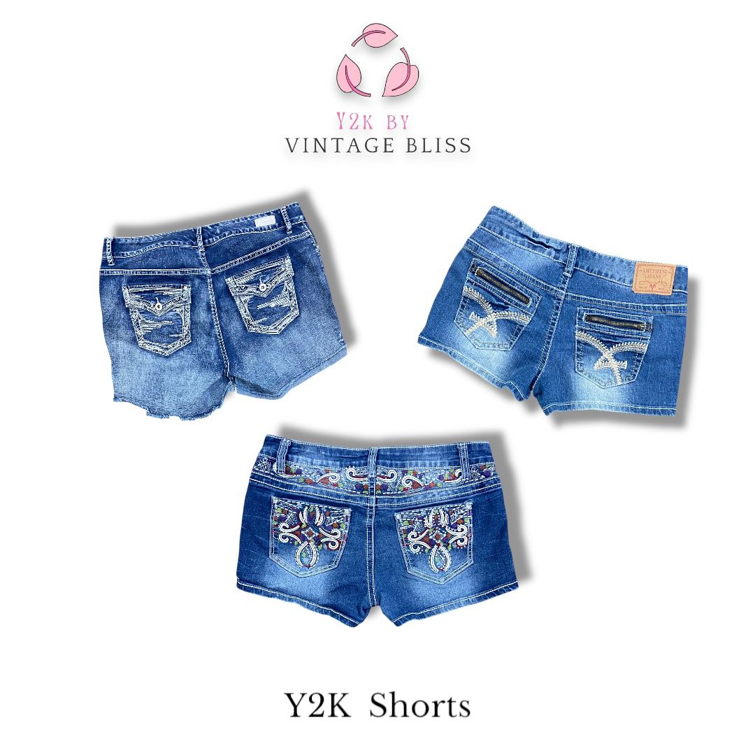 ヴィンテージカットオフホットパンツ – Y2Kバディフィット