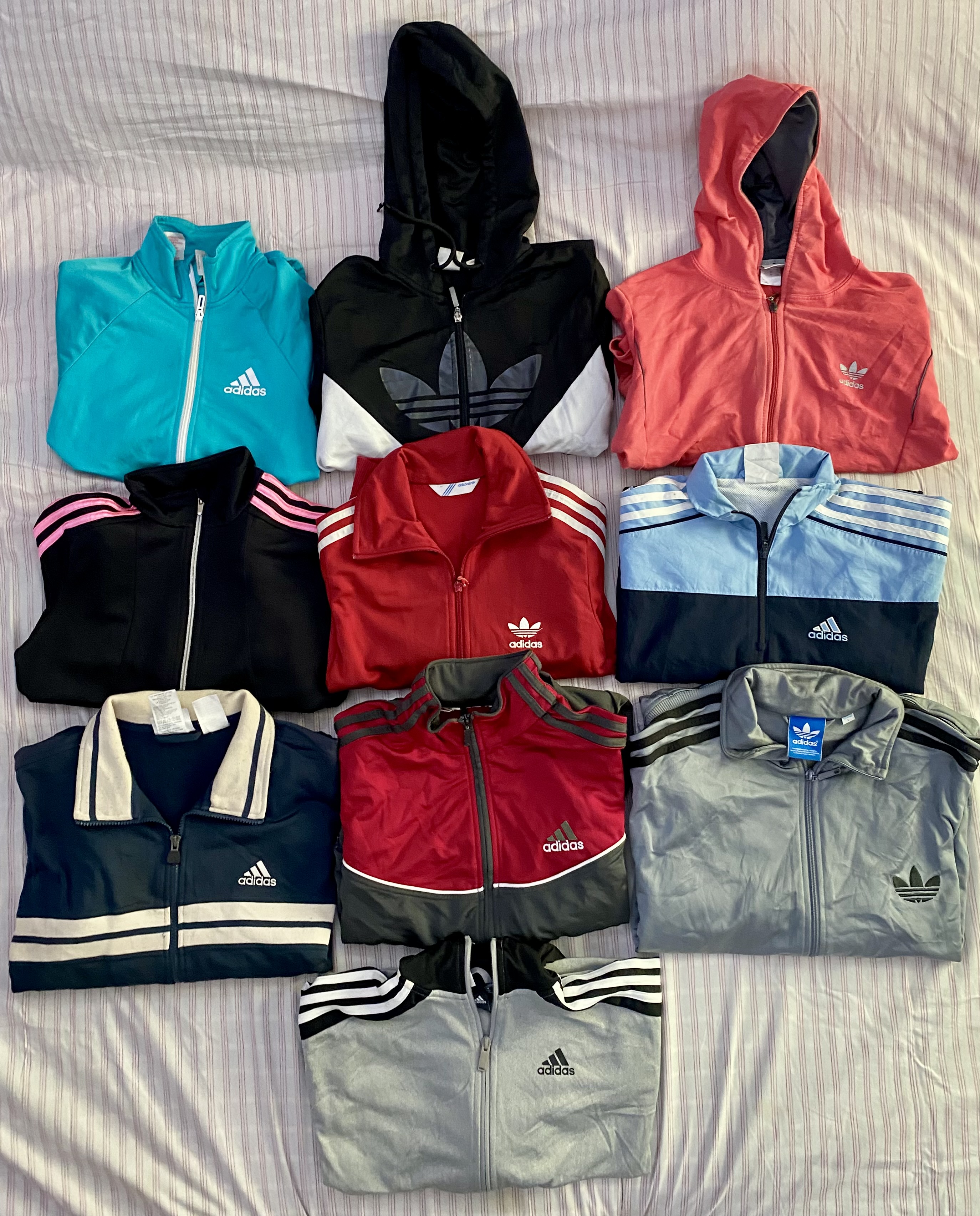 Giubbotti a tracolla Adidas