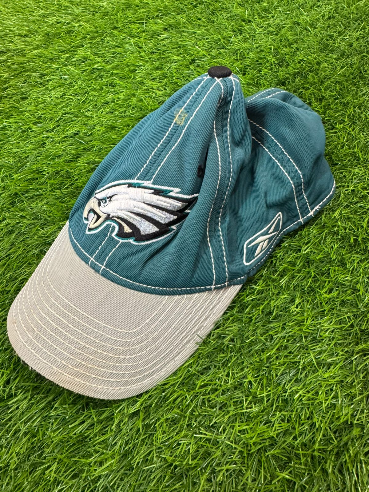 Nfl nhl caps
