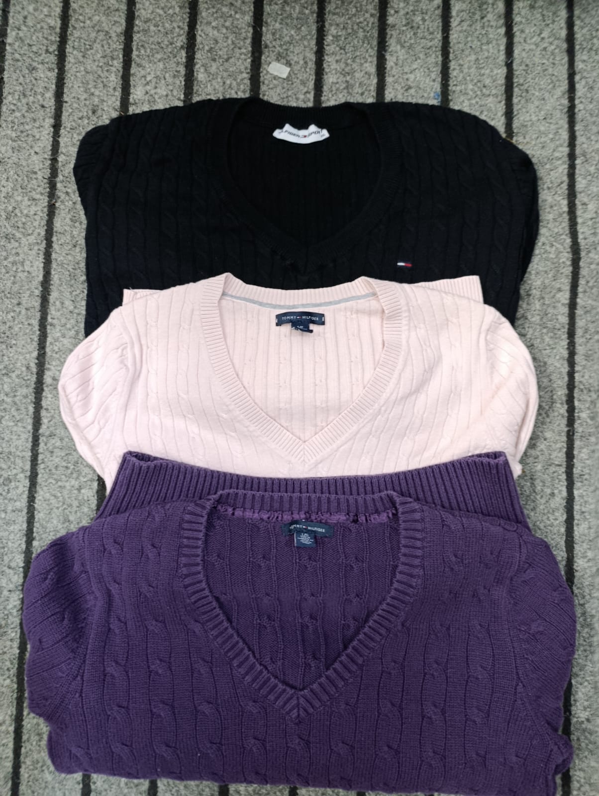 Tommy Hilfiger Sweatshirts / Sweaters