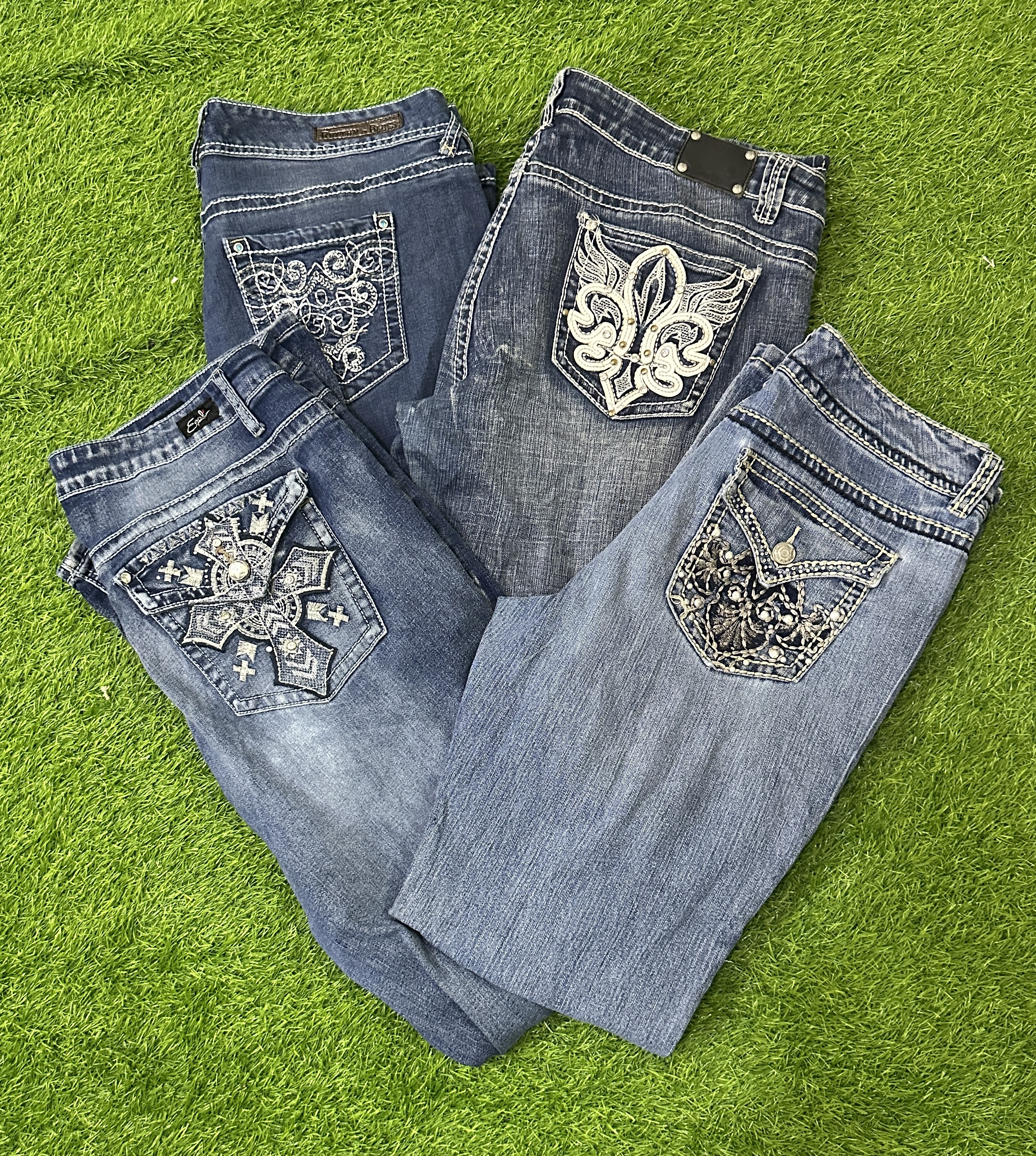 Y2K woman’s jeans 13 pieces