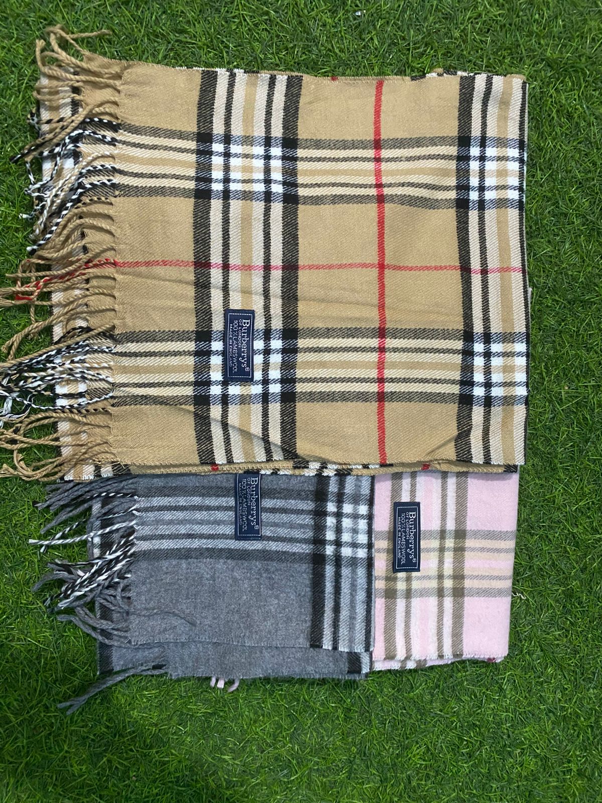 Premium Burberry Schals