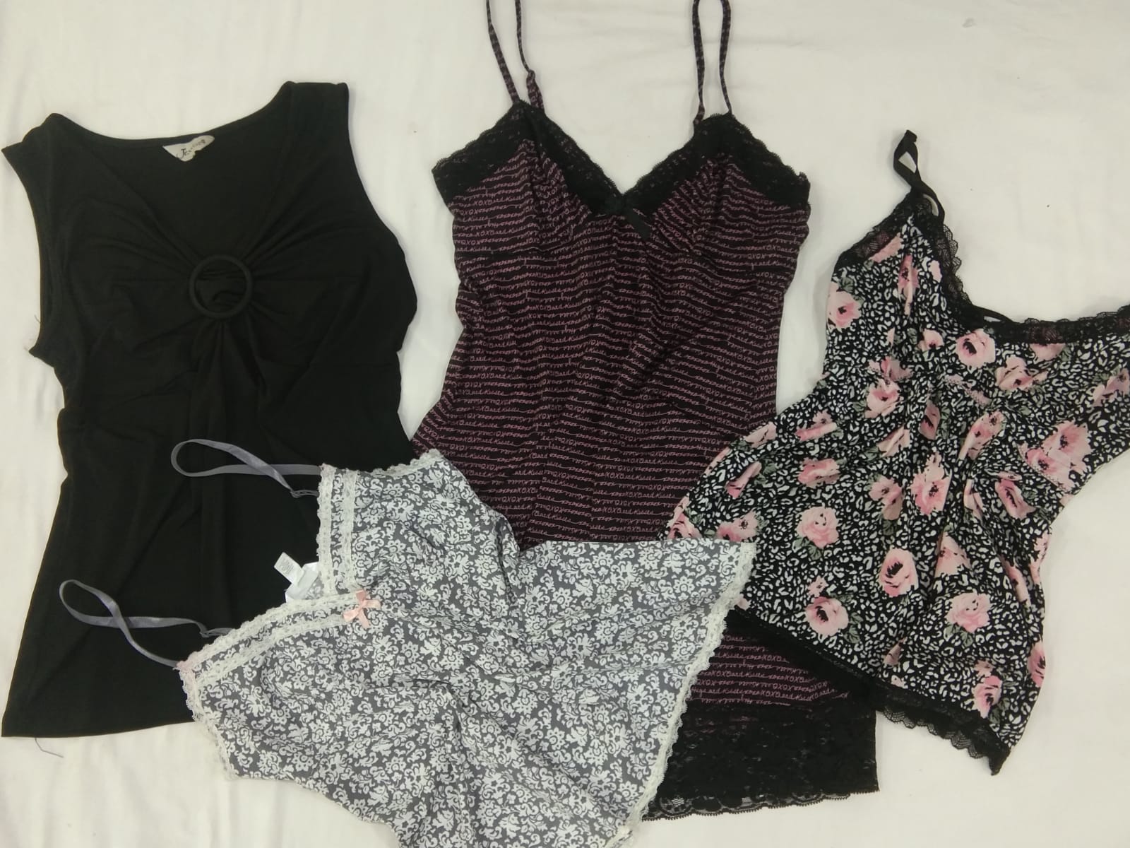 IQ0393 Cami Tops Y2K