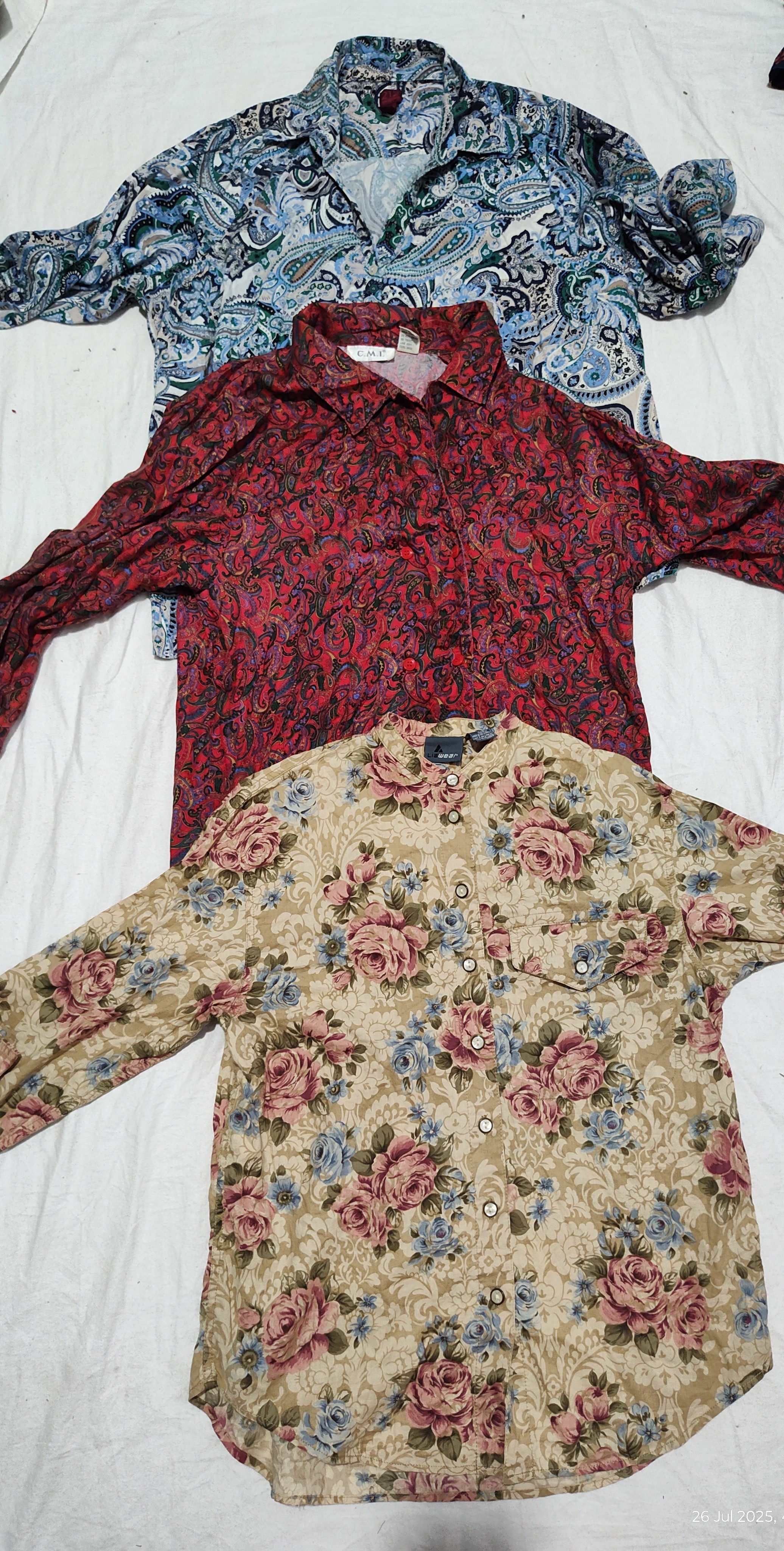 Women printed shirts