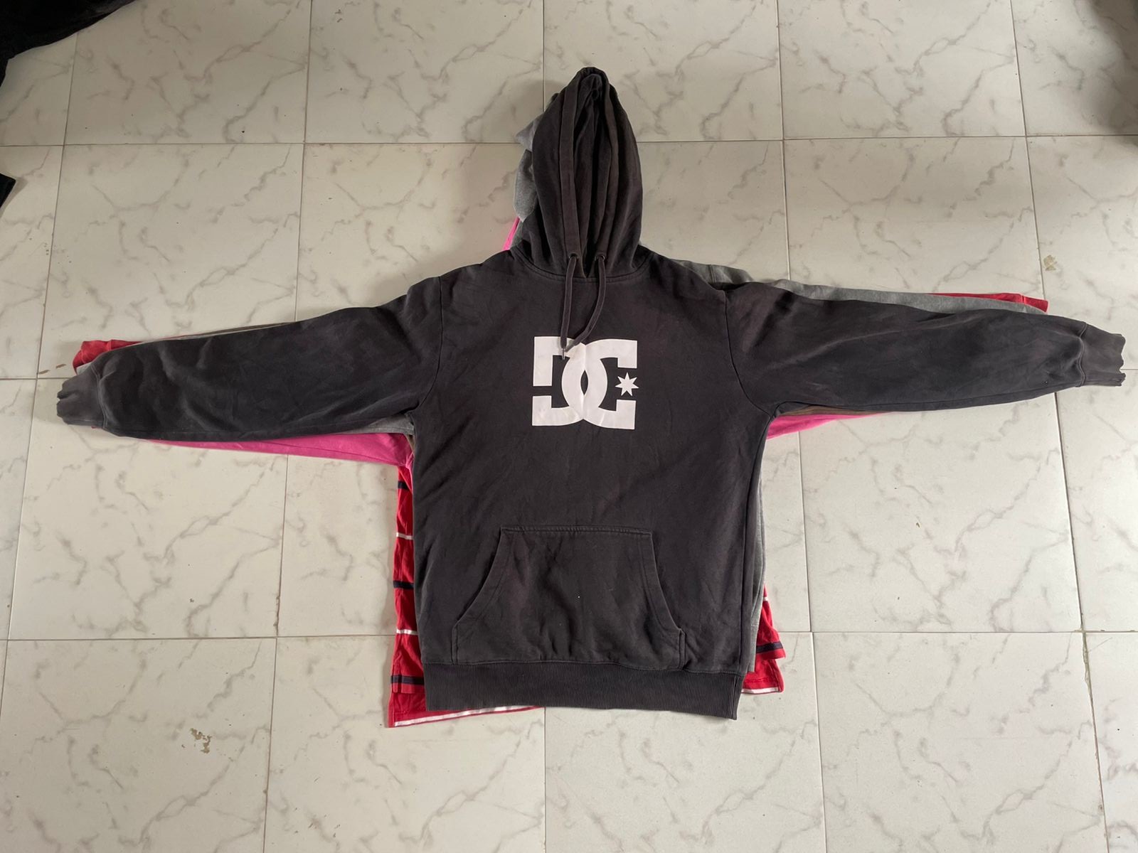 DG  sweatshirt