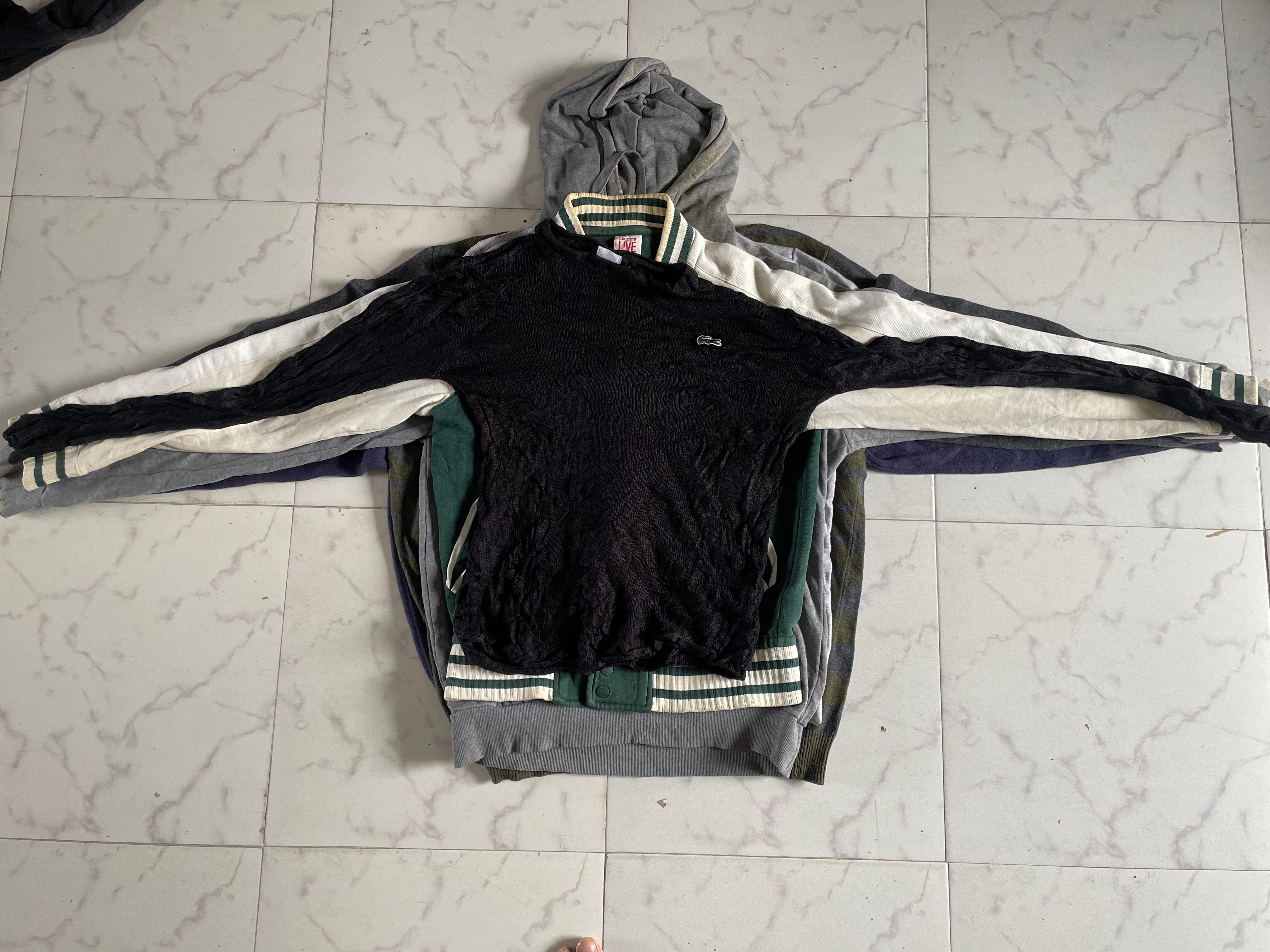 Lacoste sweatshirt