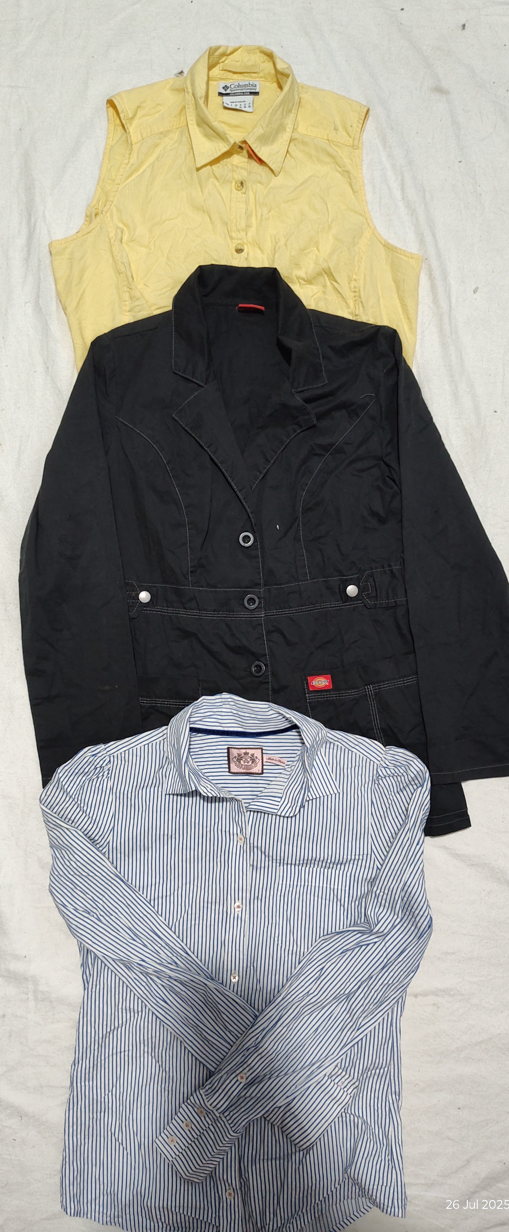 Juicy Couture und Mix-Marken-Shirts