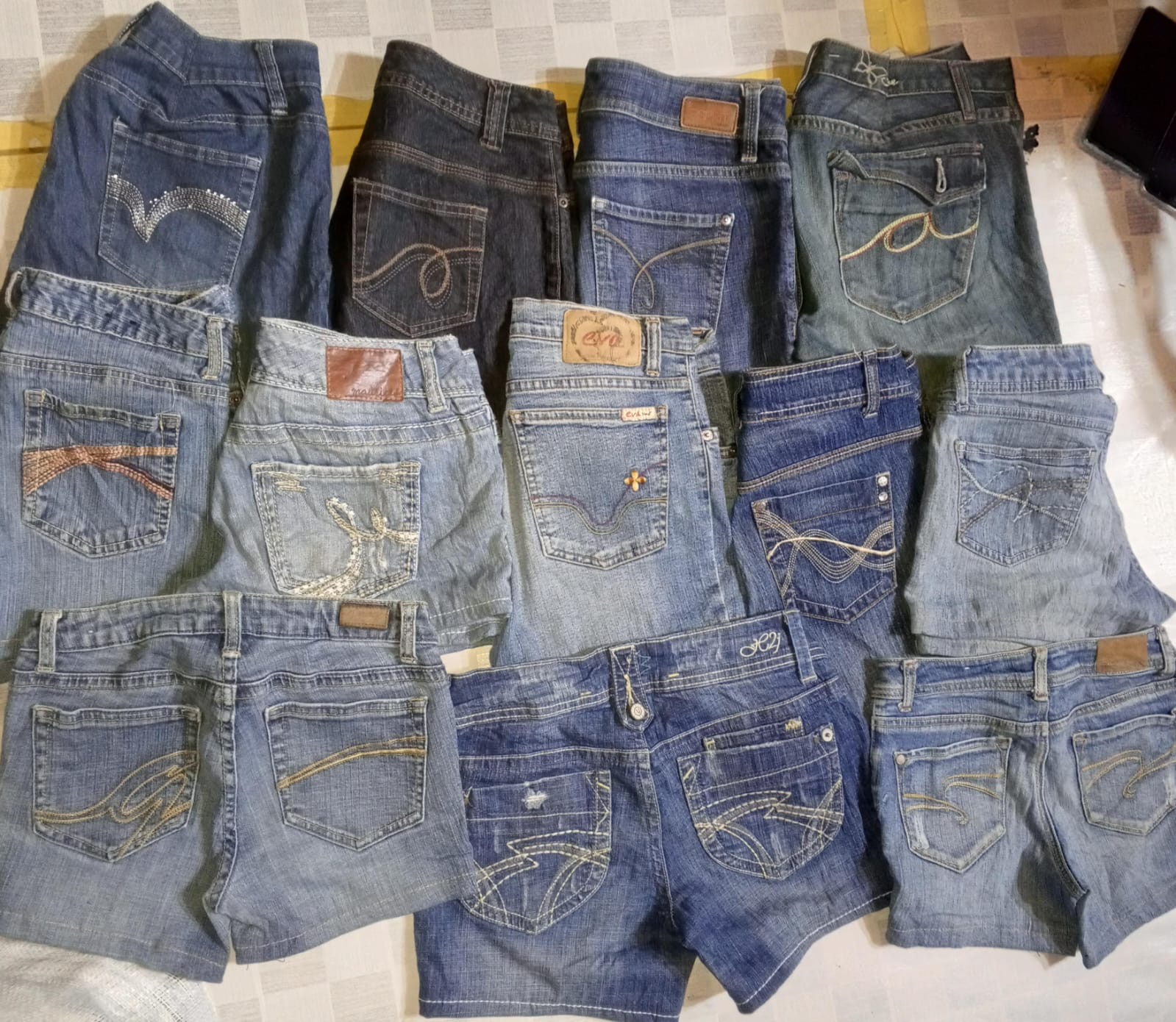 RUE21 AND OTHER BRAND MINI SHORTS (ID 680)
