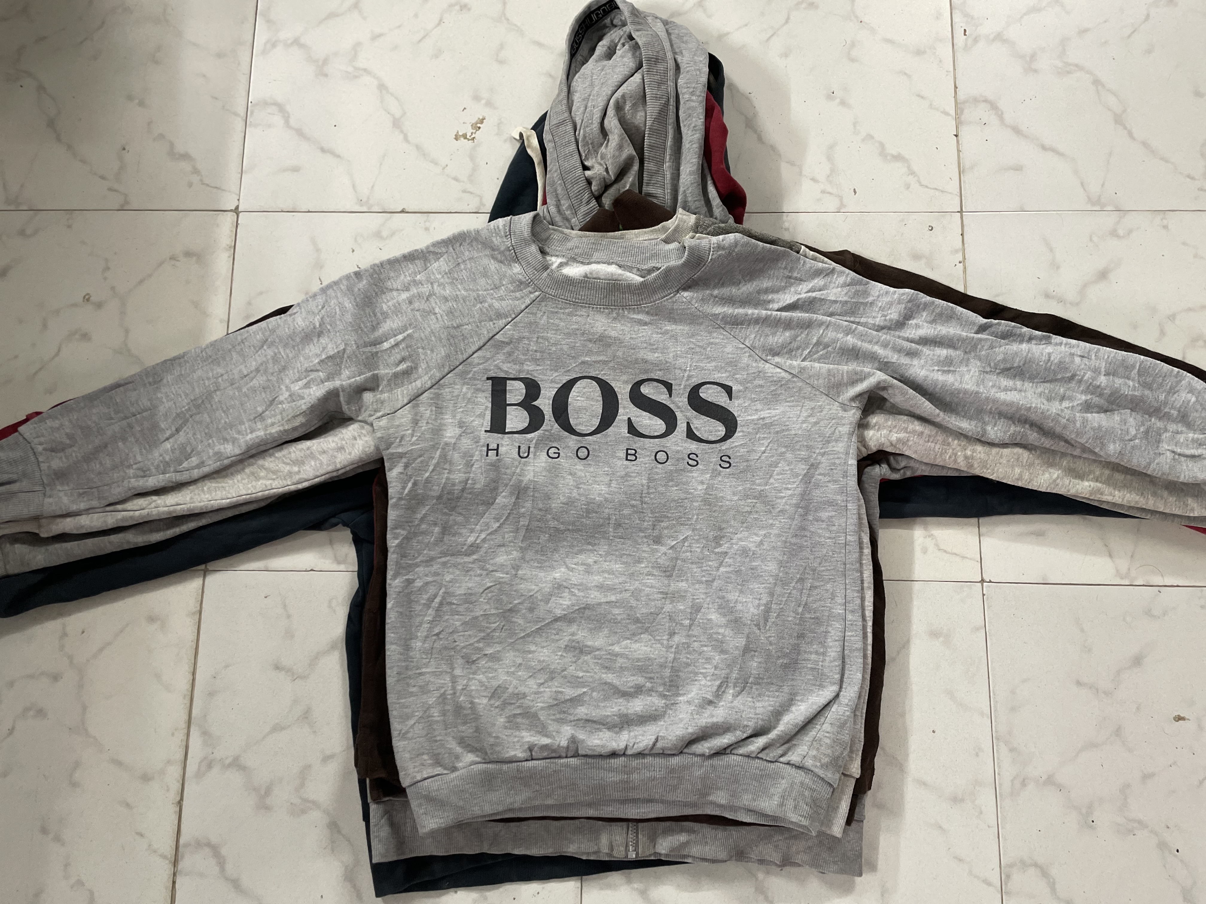 Sweat-shirt et hoodie Boss