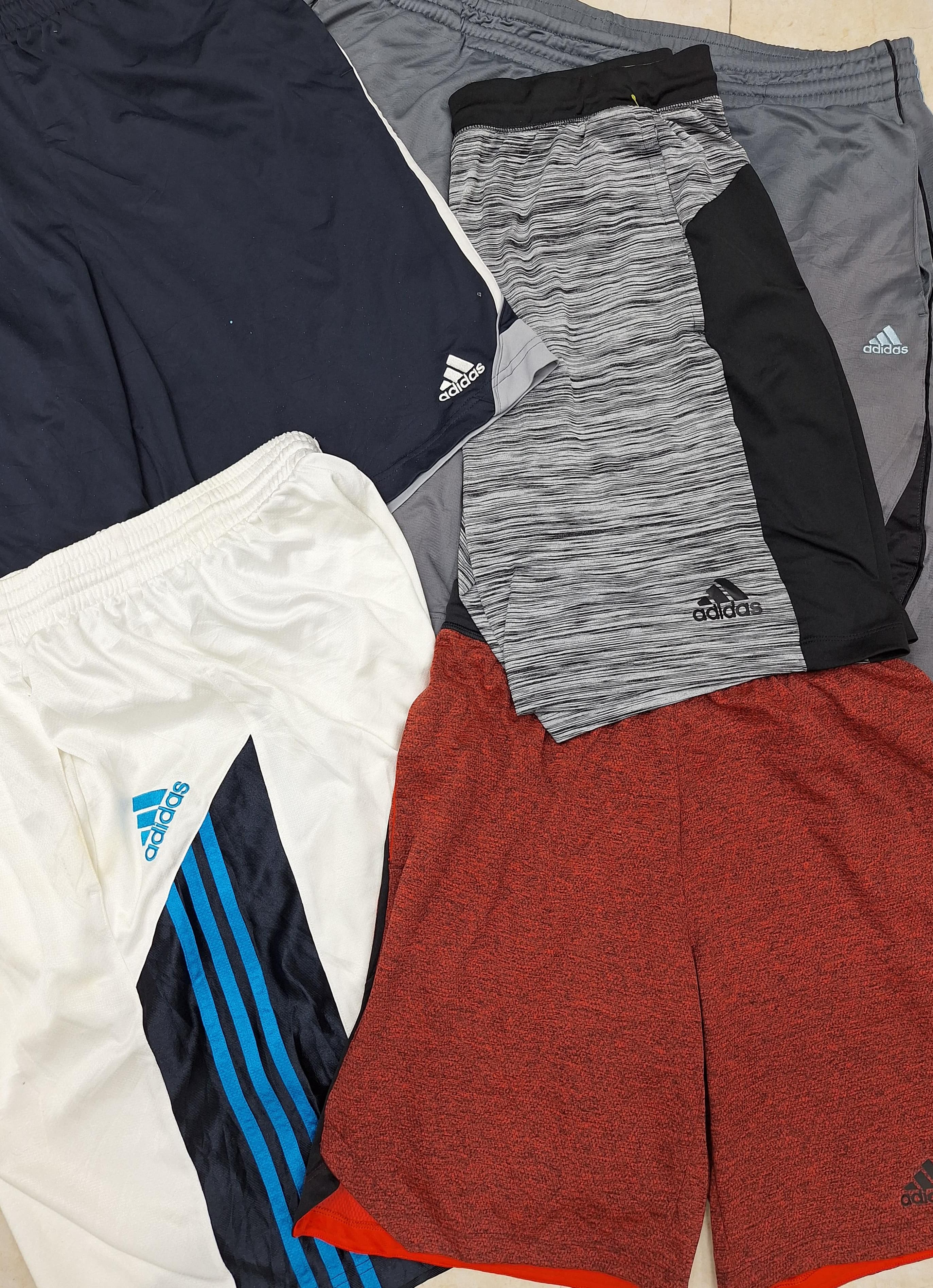 CT1065 Adidas Sportshorts