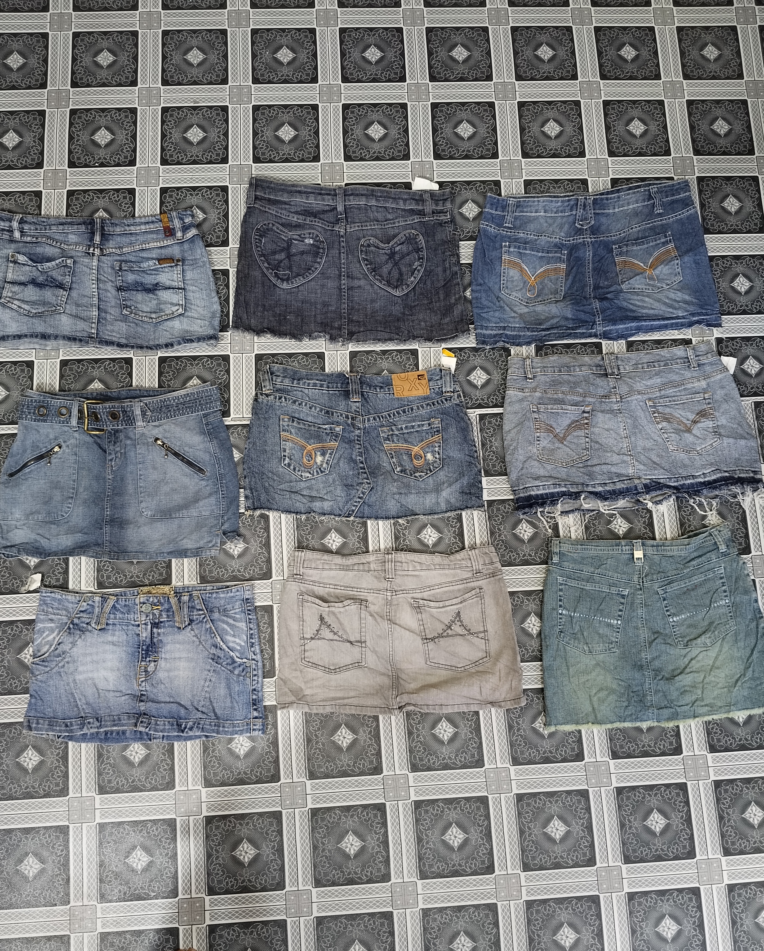 Juicy Couture AND OTHERS MIX BRANDS MINI SKIRTS (MSK-05)