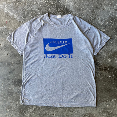 T-shirt Nike
