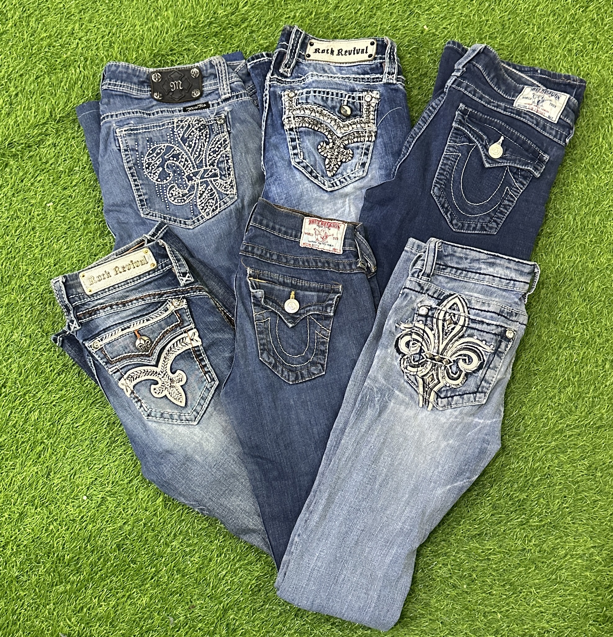 True Religion, Miss Me et Rock Revival jeans.