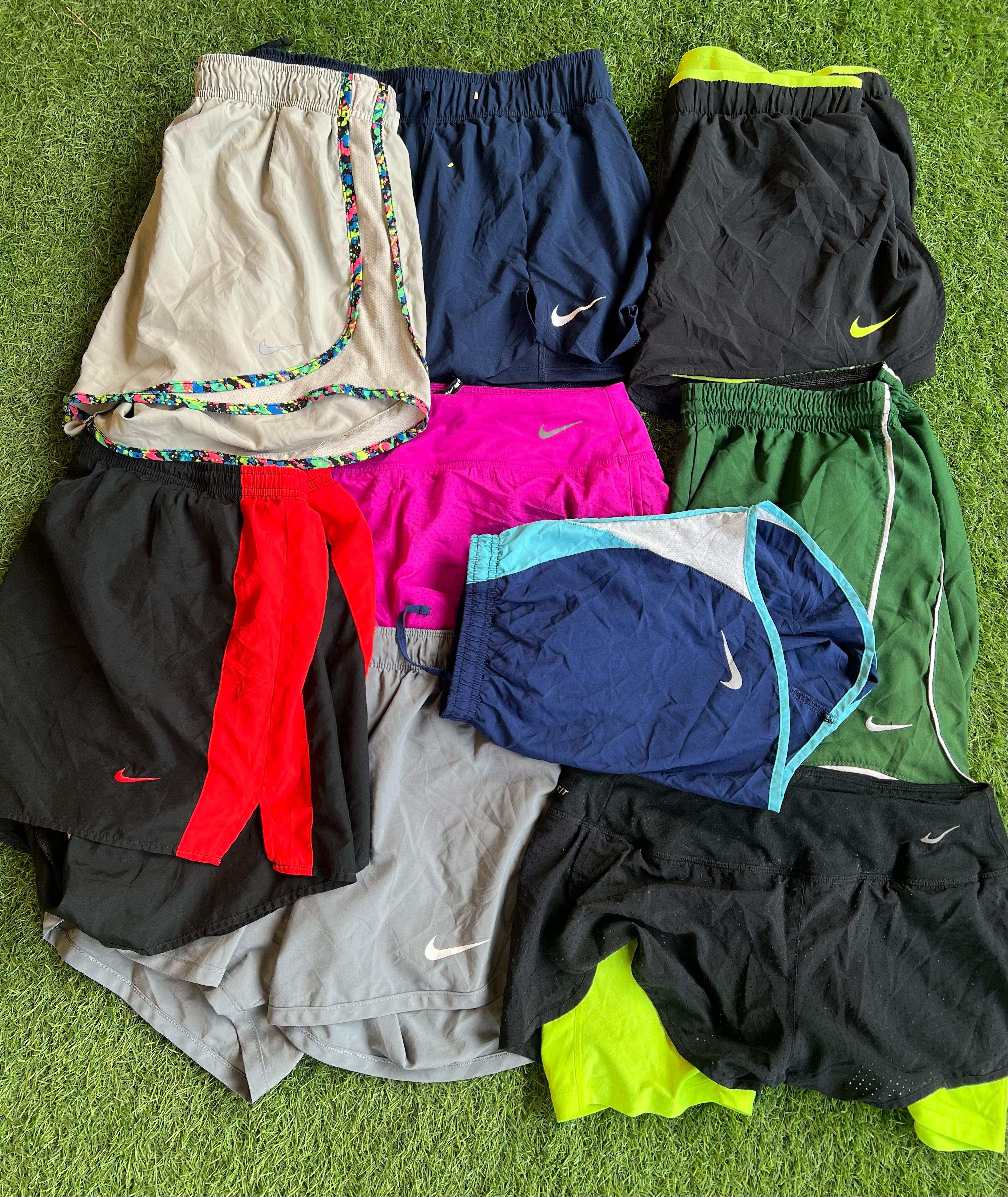 Shorts Esportivos Nike