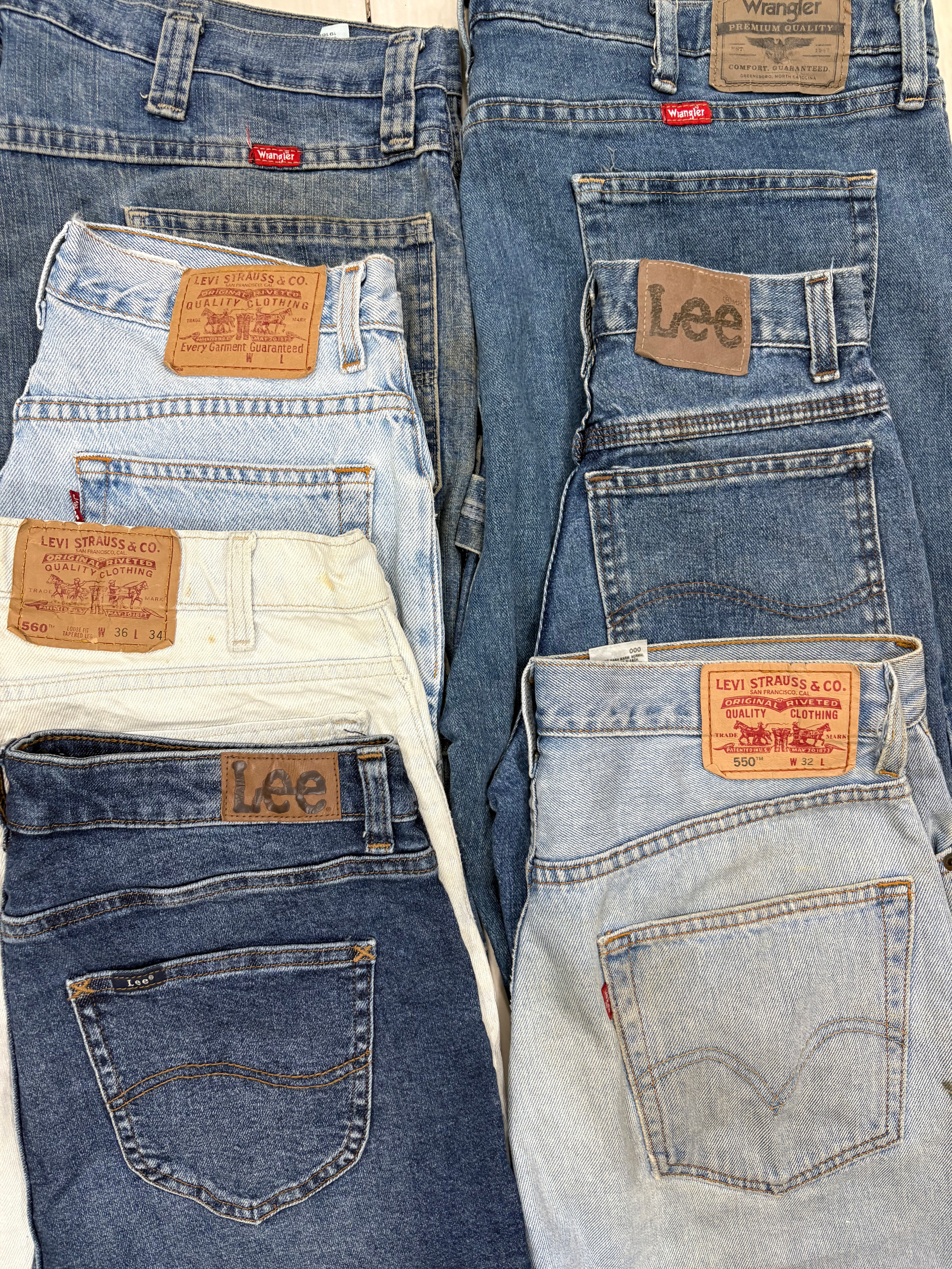 Lee, Levi's und Wrangler Shorts