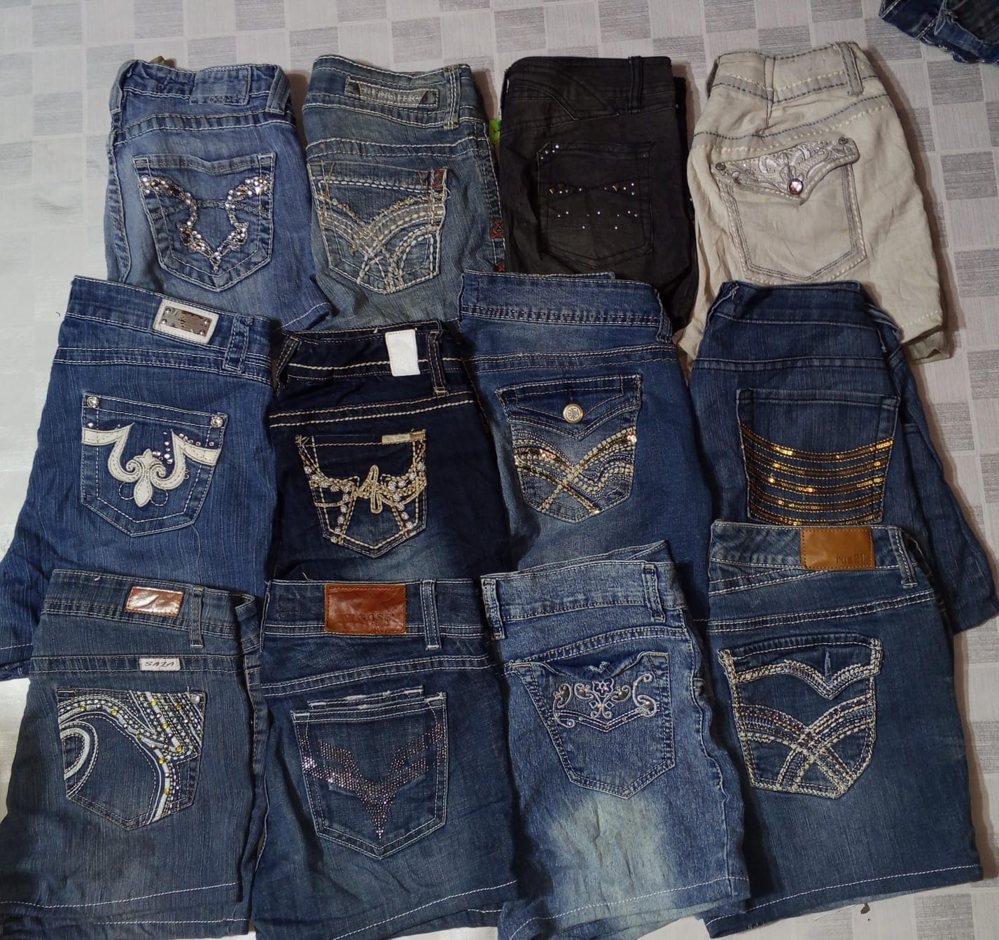 VIRGOSS AND OTHER MIX BRANDS MINI SHORTS (MD 1225)