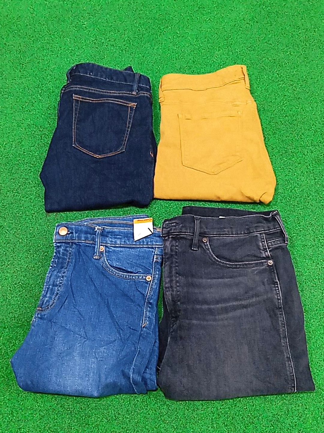 Gap Jean's