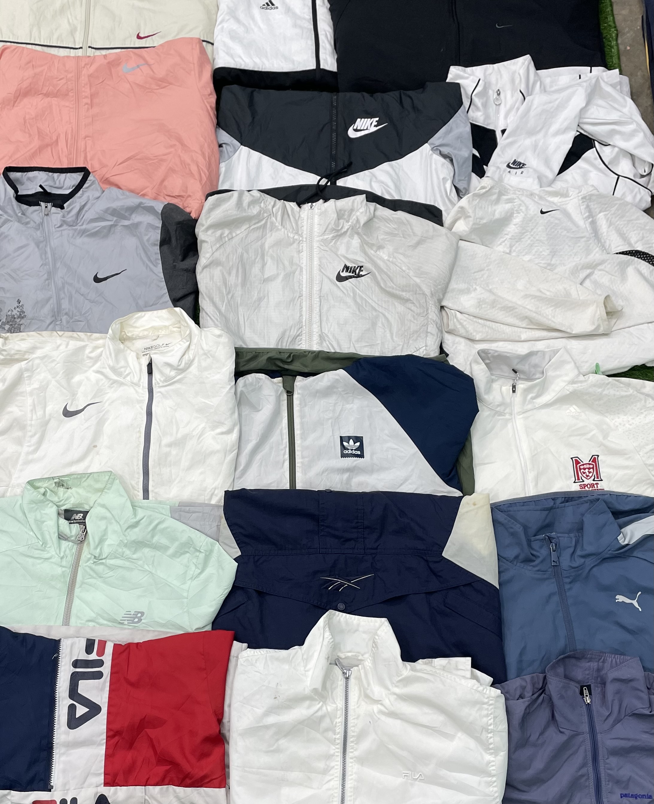Men's windbreakers