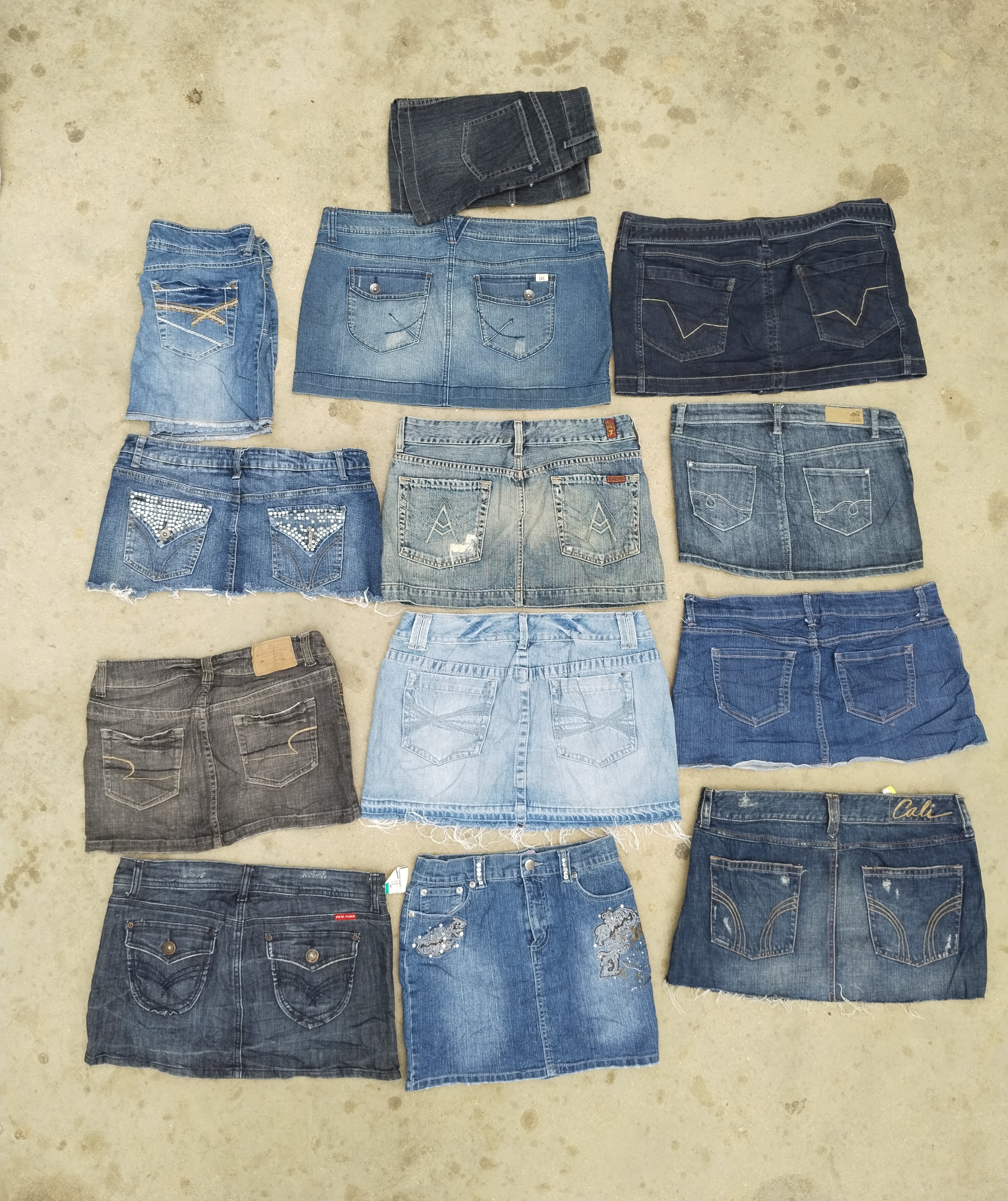 OUTFITTERS MINI LADIES SKIRTS (MSK-11)