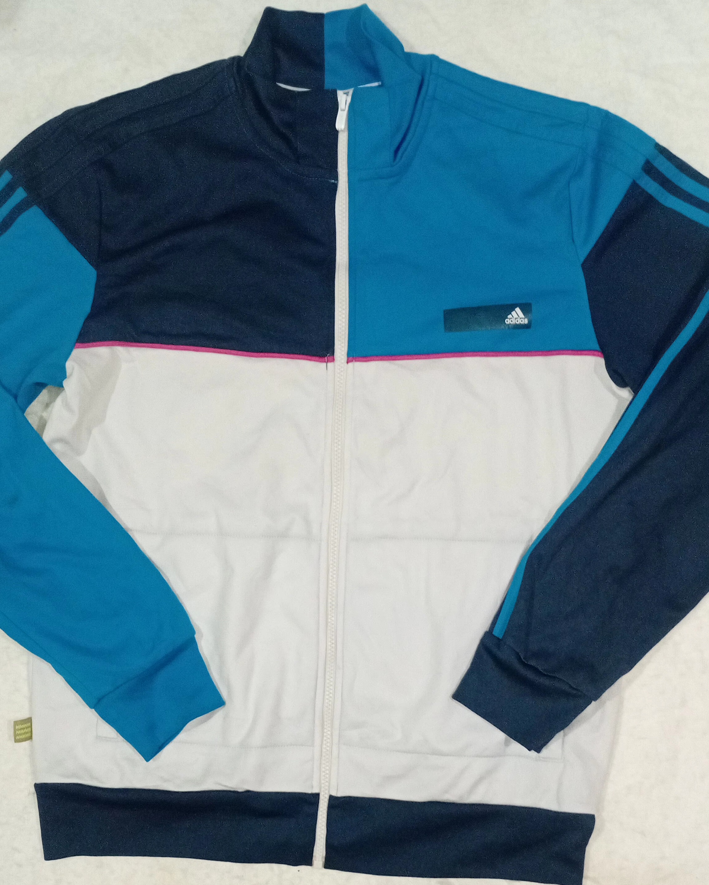 Mixed Brands Sweatshirt