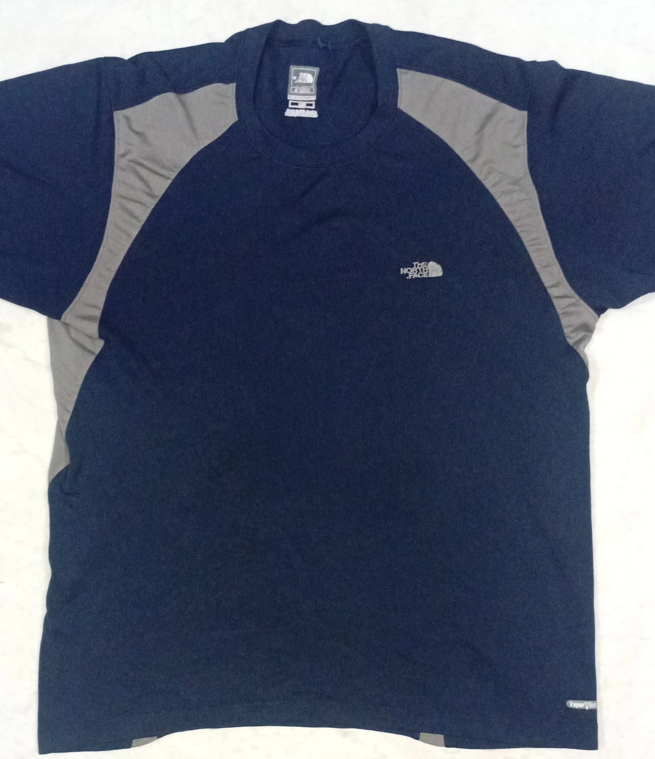 Marken-T-Shirt
