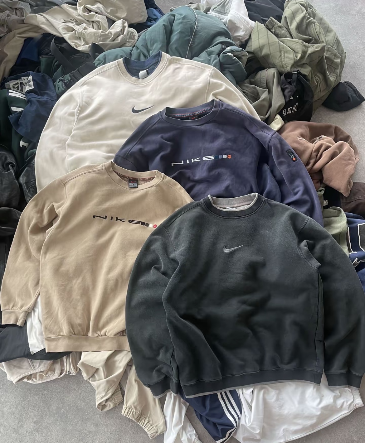 Sweatshirt Nike 10 pcs Lot authentique premium