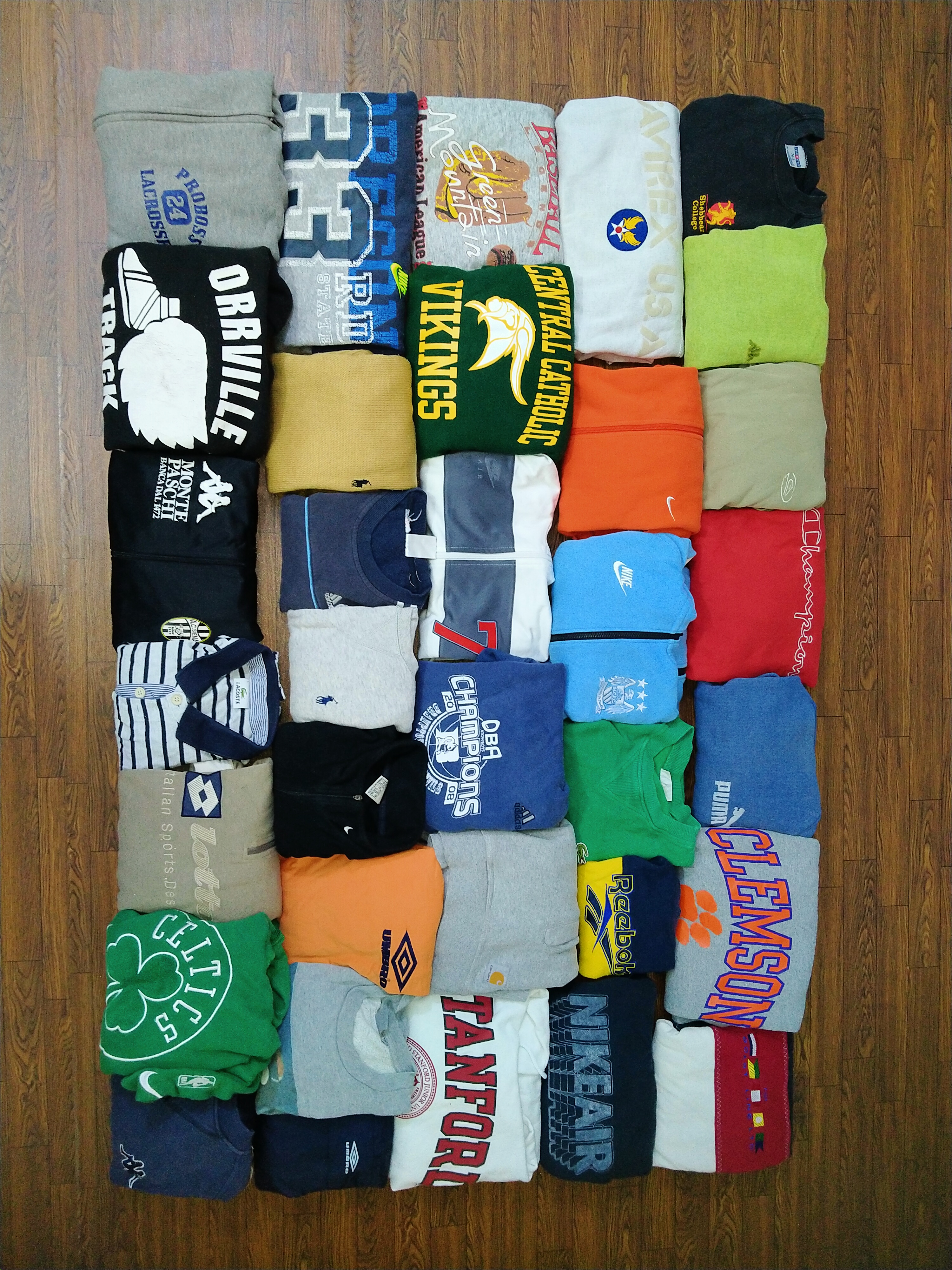 Sweatshirt And Hoodies