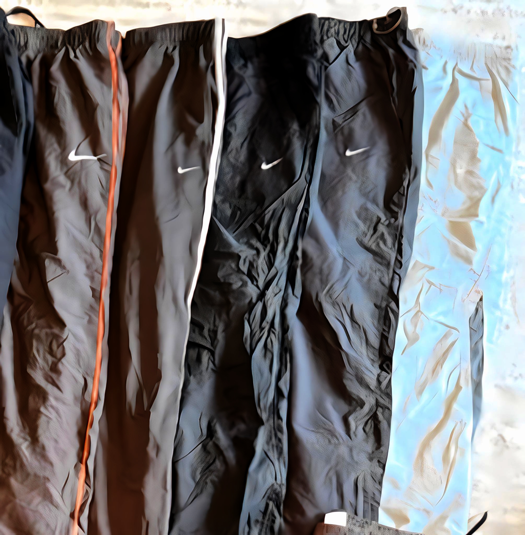 ヴィンテージのNikeトラックパンツ