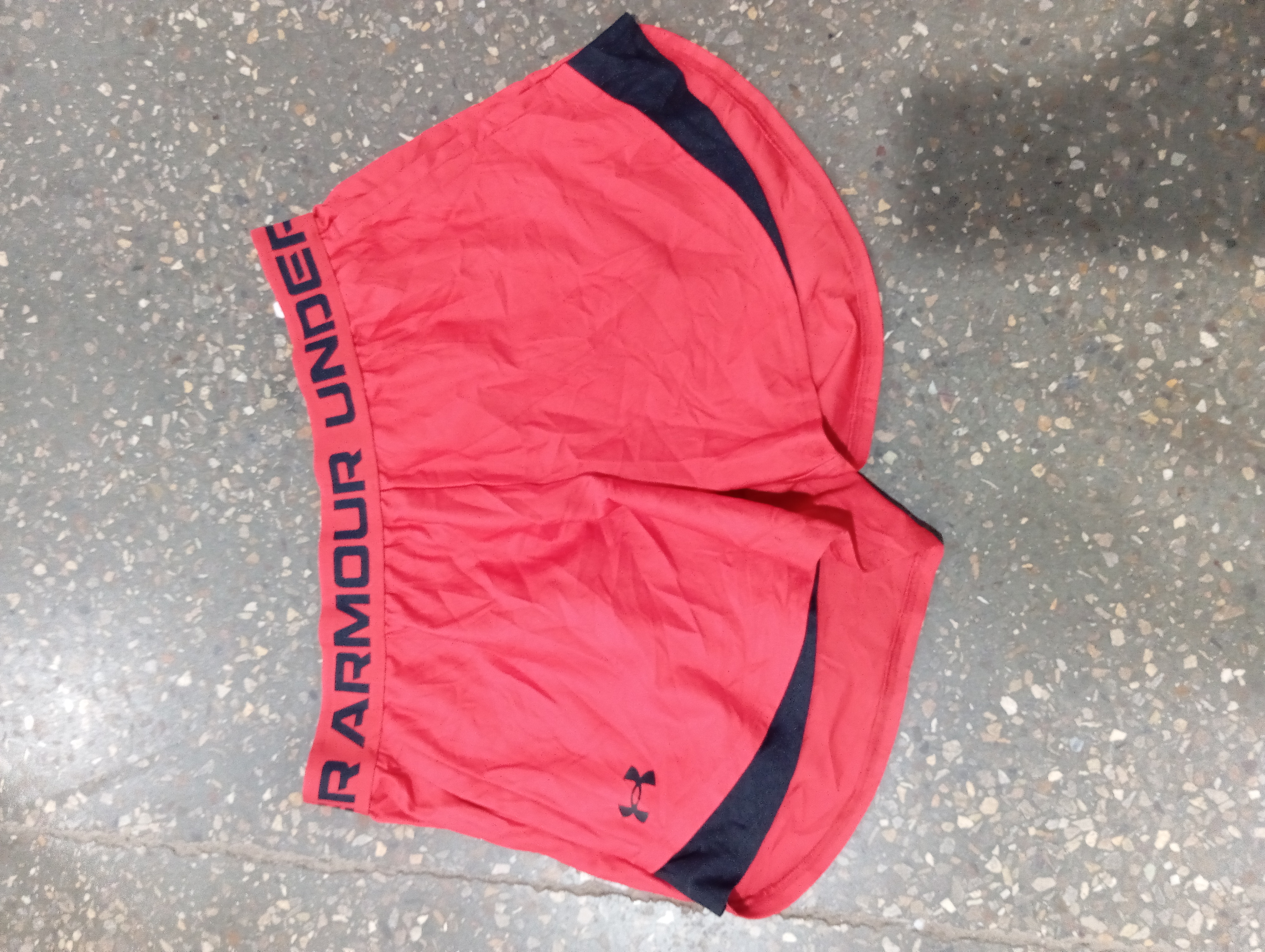 08 | Women sport shorts mix brand