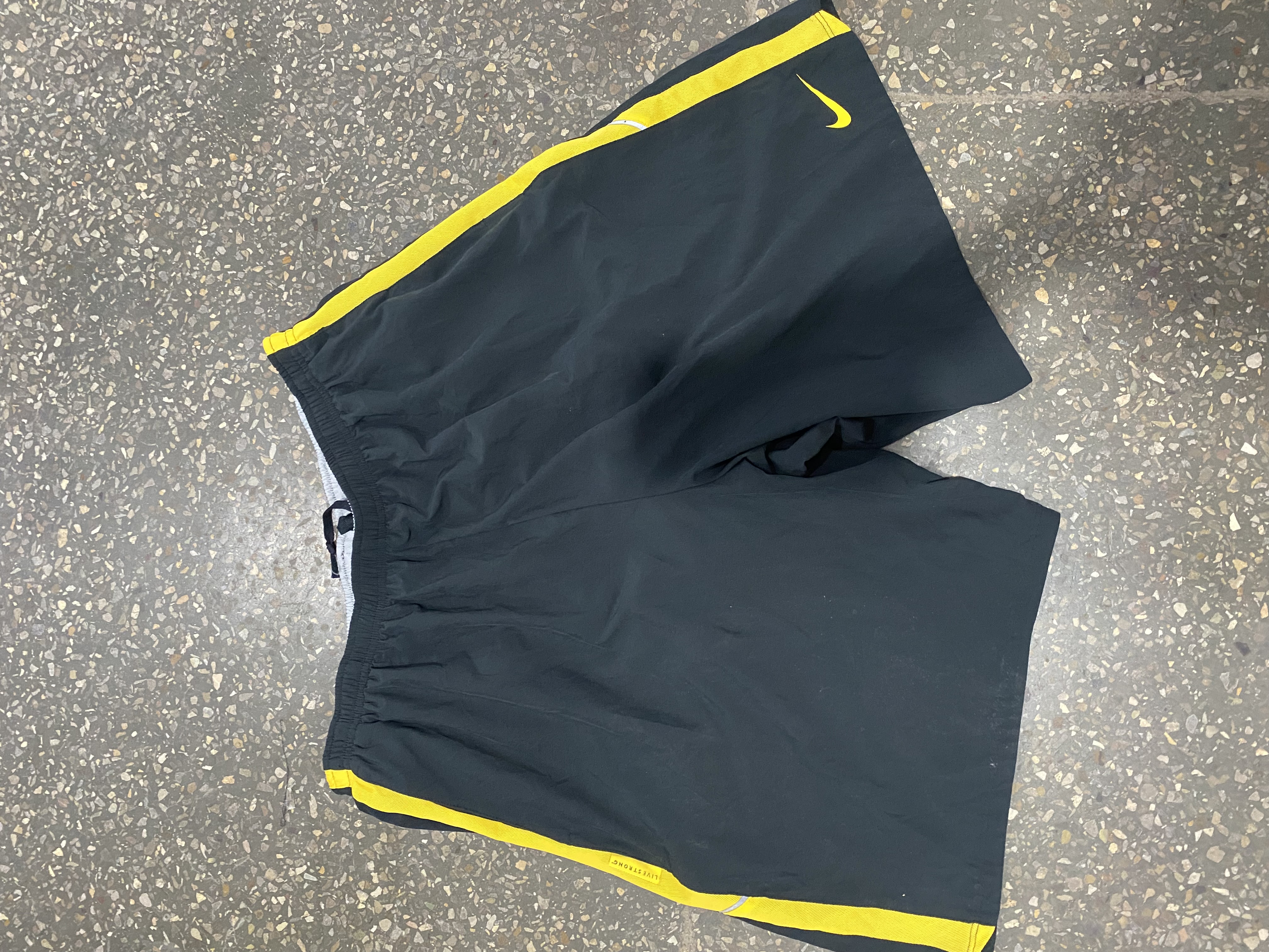 26 | Nike Men Short