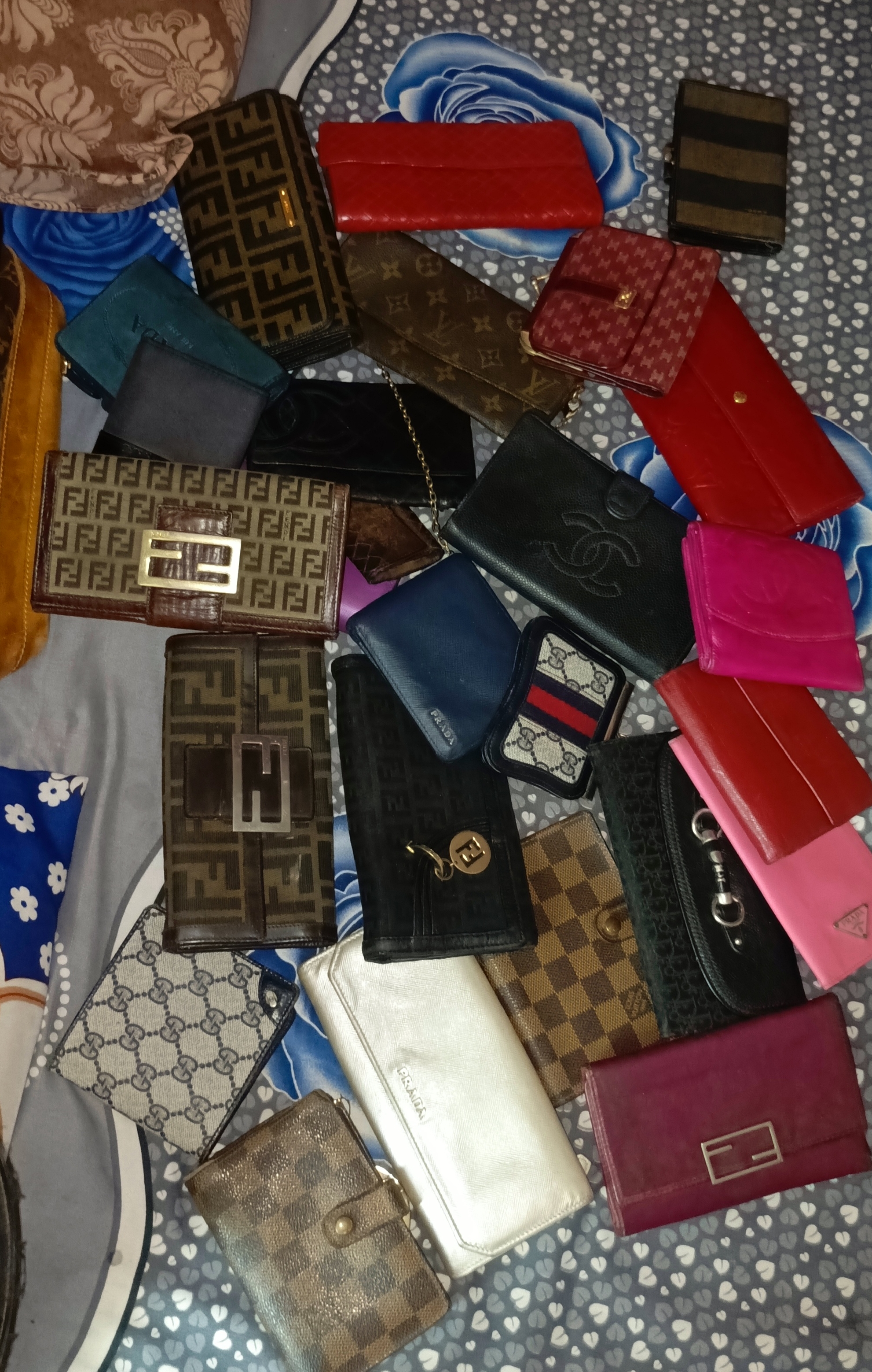 Branbed Bags Louis Vuitton,Prada,Gucci,Chanel,Dior,Fendi
