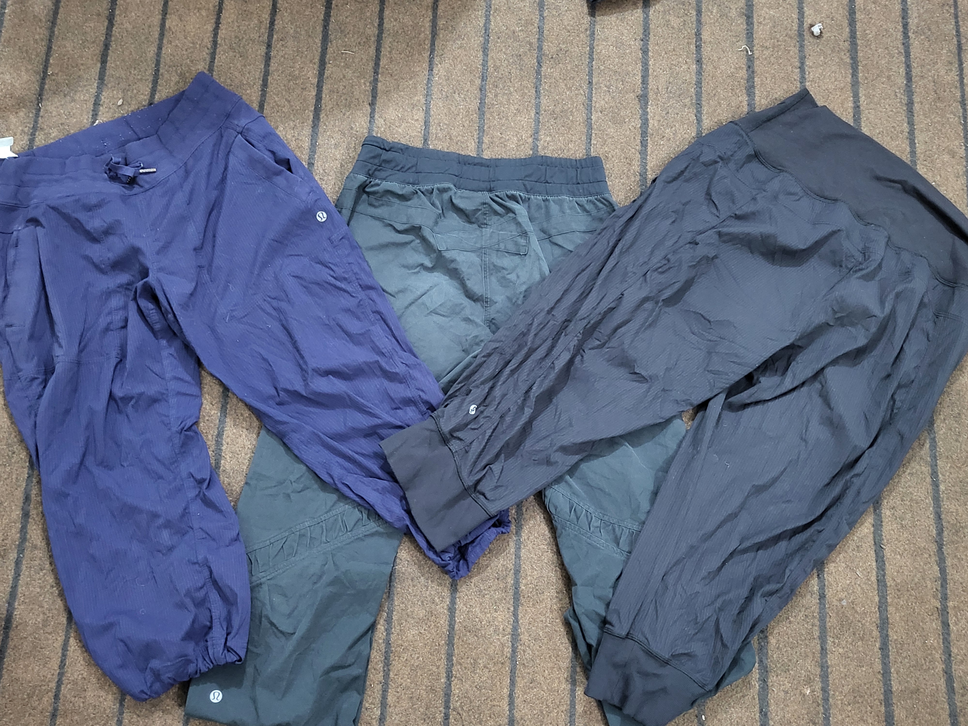 Lululemon Men's Trousers 8 pcs