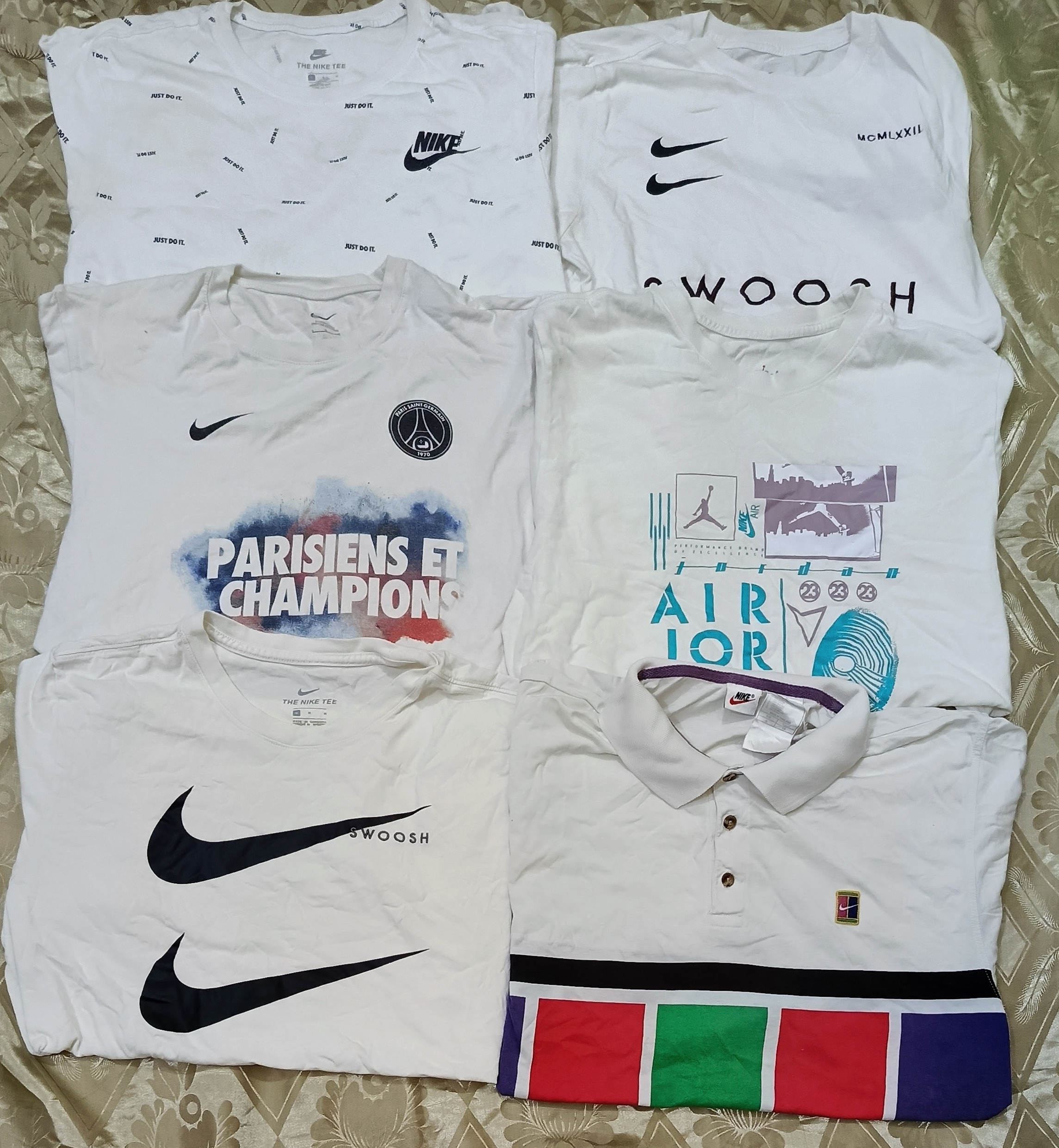 Nike T-shirt