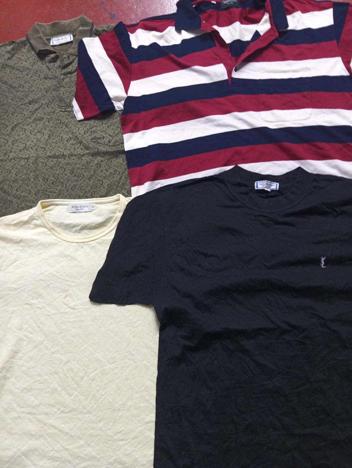 Yves saint Laurent T-shirts