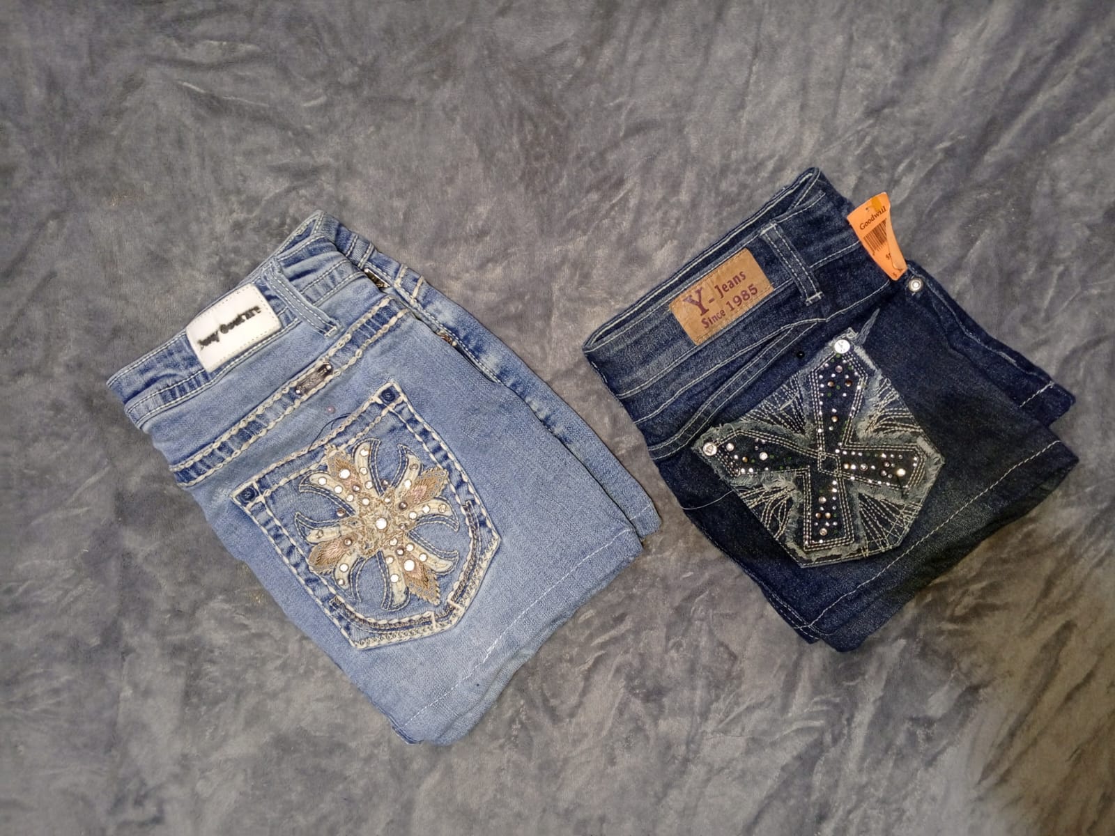 ROCK AND REPUBLIC AND OTHER BRAND MINI SKIRTS (MR765)