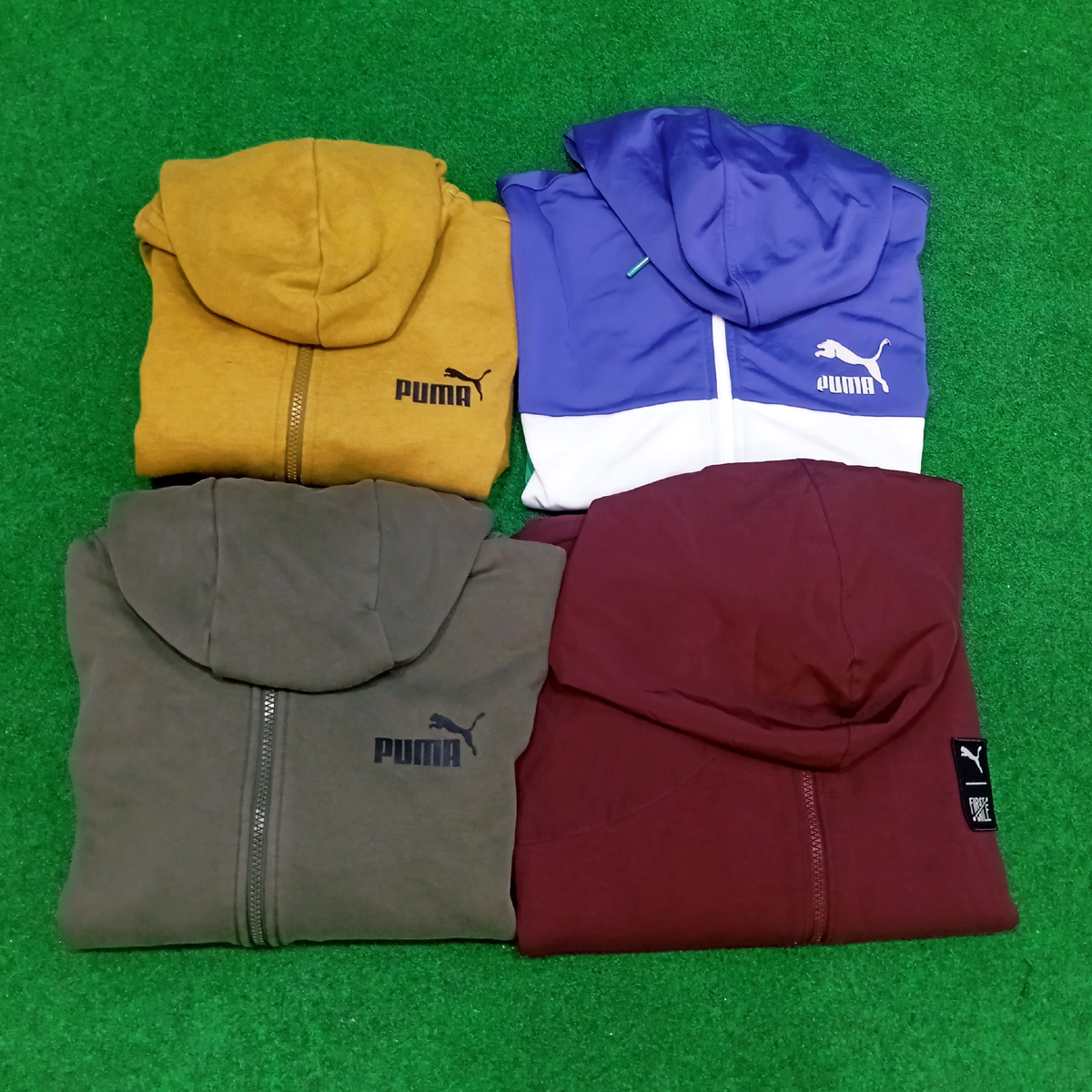 Puma Sweat à Capuche Zippé
