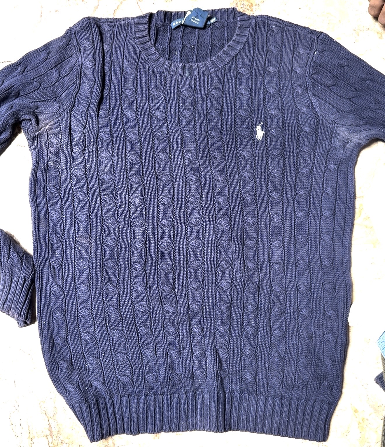 Polo sweater cable knite & v neck