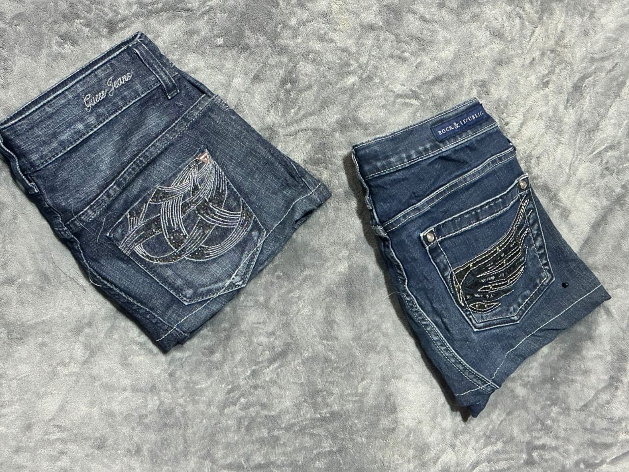 GUESS  AND OTHER MIX BRANDS MINI SKIRTS (MD 1310)