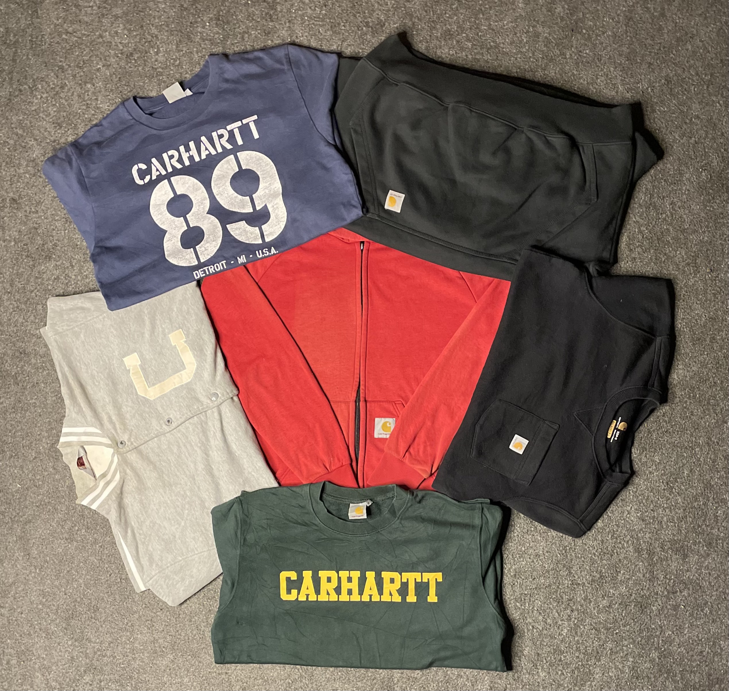 Premium Carhartt Sweatshirts