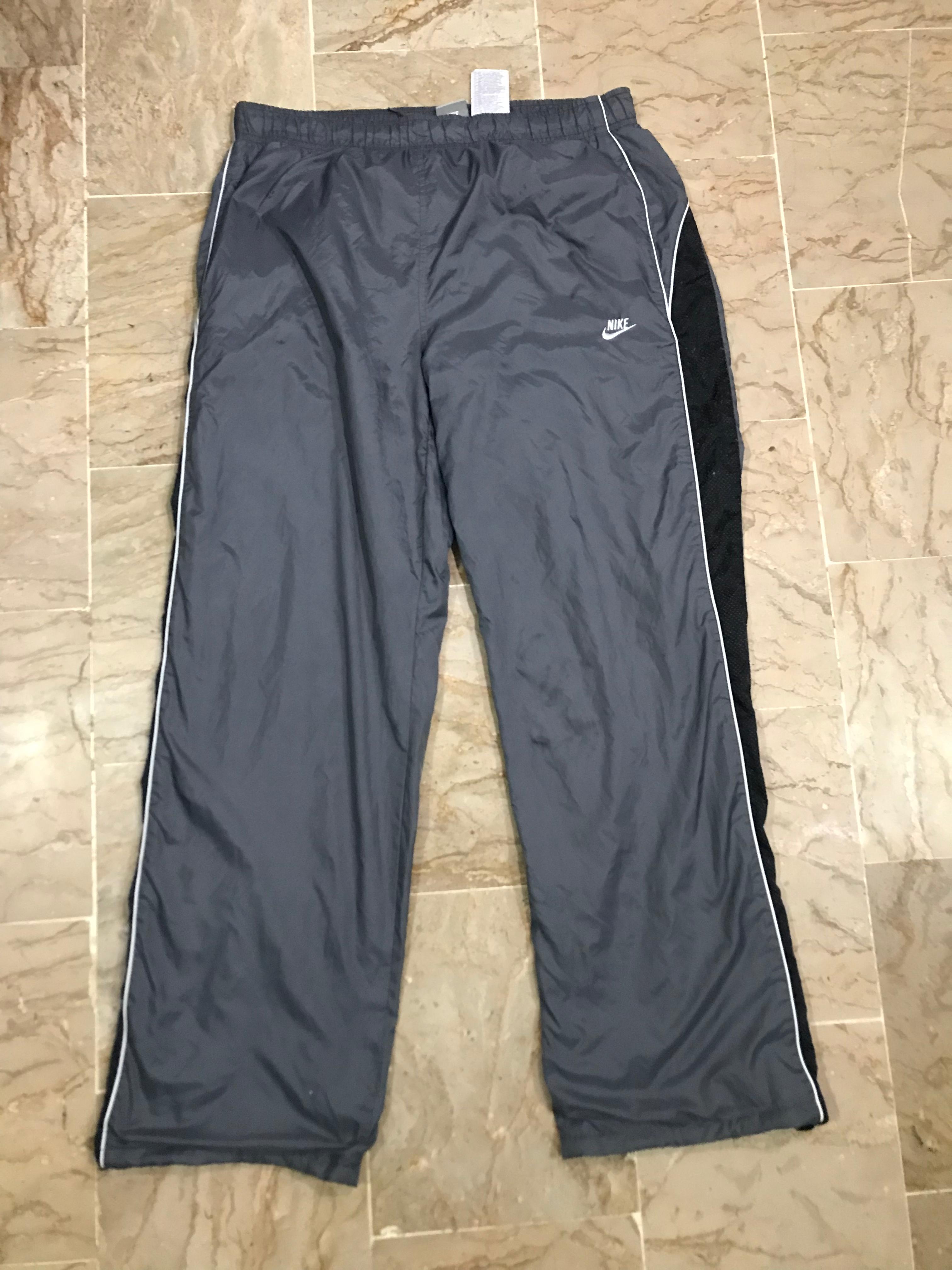 ヴィンテージ Nike トラックパンツ