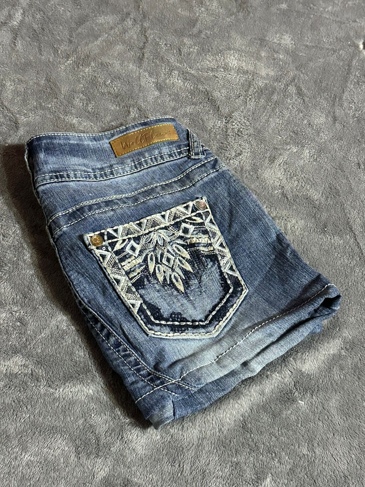 WALLFLOWER AND OTHER MIX BRANDS MINI SKIRTS (MD 1318) T