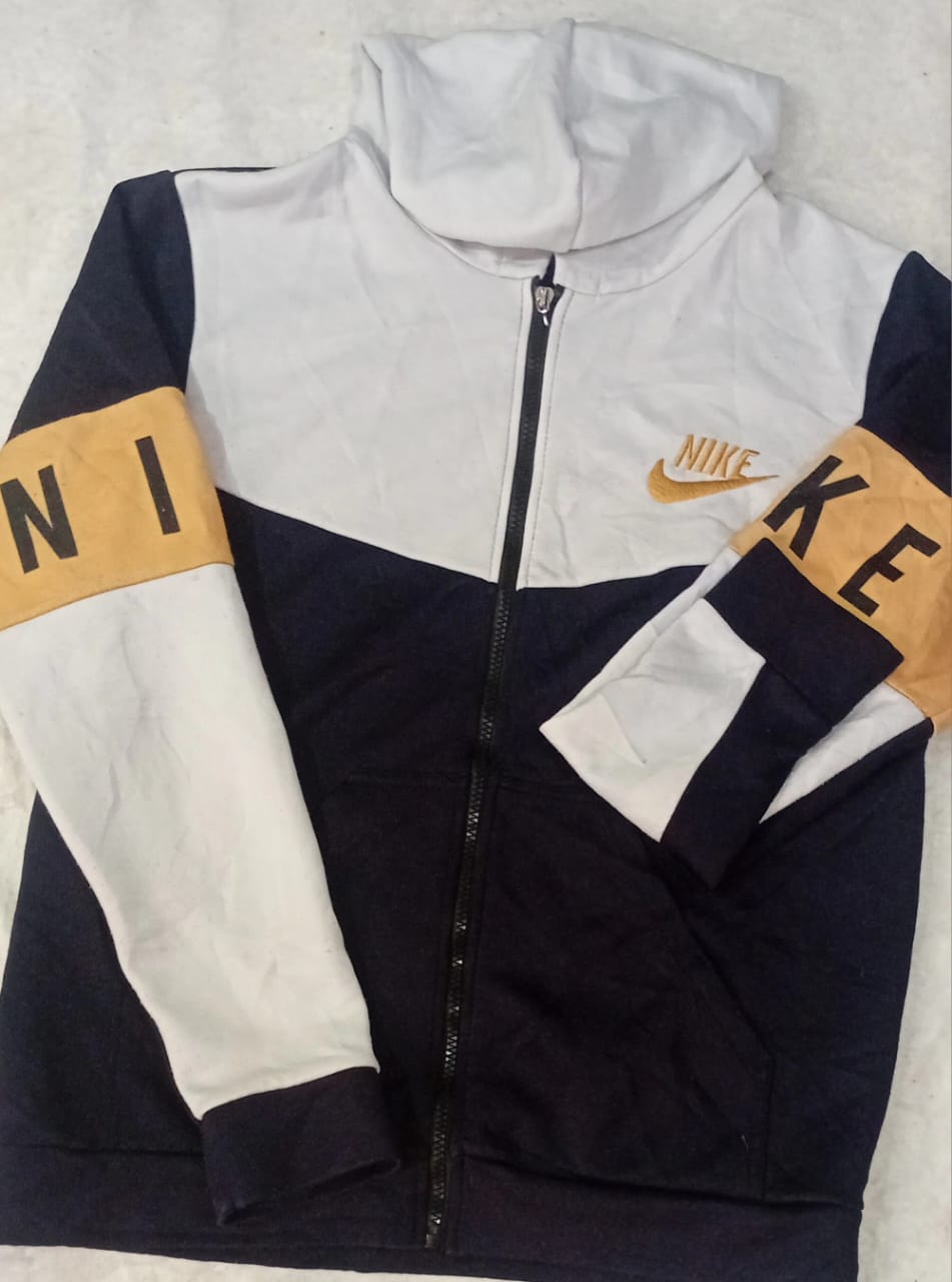 Nike hoodie zipper