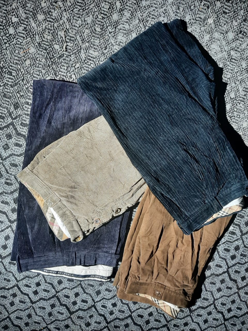 Burrbery Corduroy-Hosen