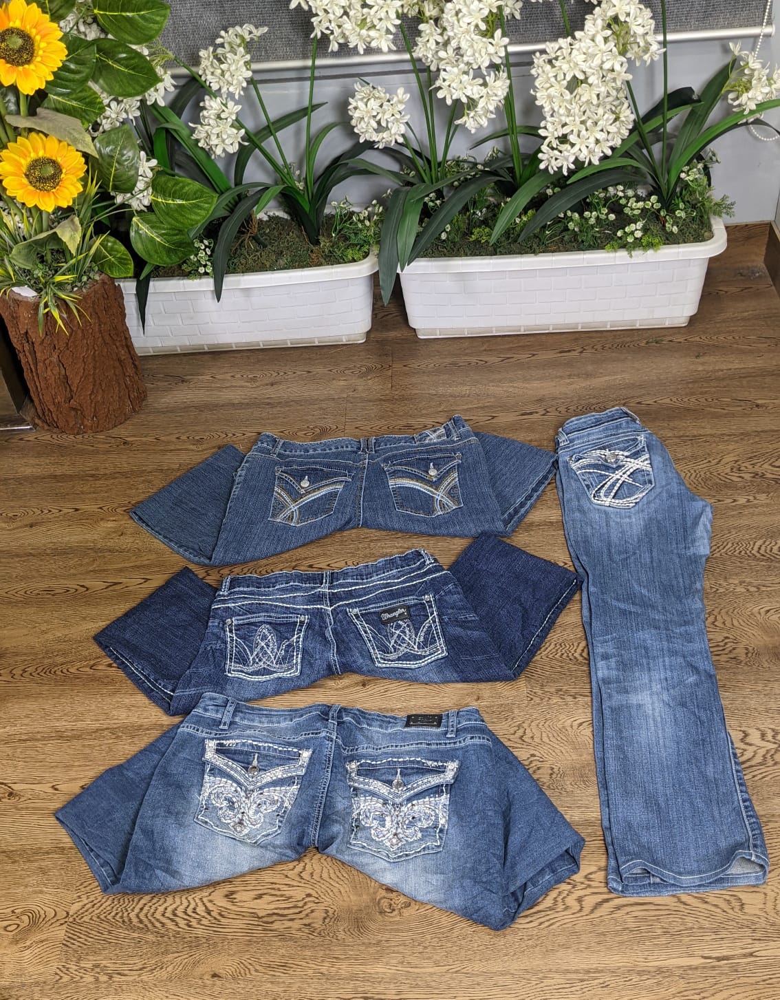 jeans estilo Y2K