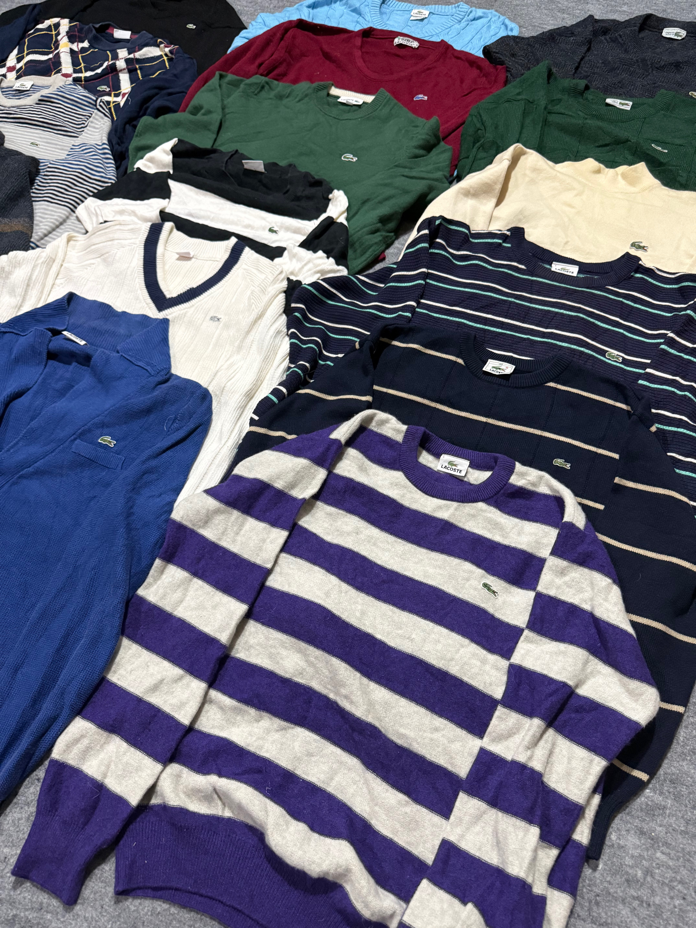 「Lacoste mix sweater」