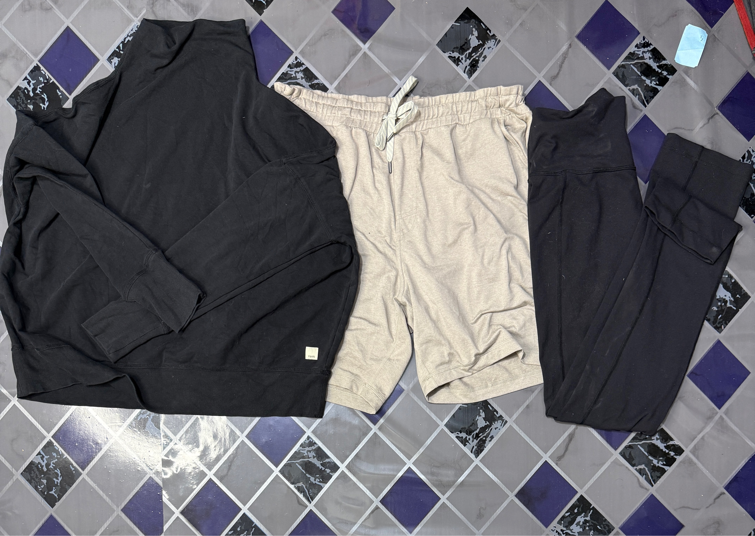 Vuori and Lululemon Mix