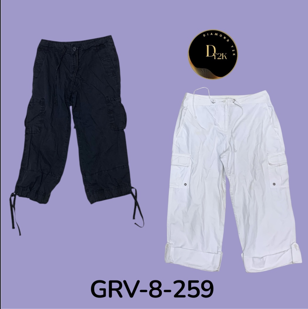 レトロY2Kブラック＆ホワイトカーゴカプリ | クラシックヴィンテージストリートウェアルック (GRV-8-259)
