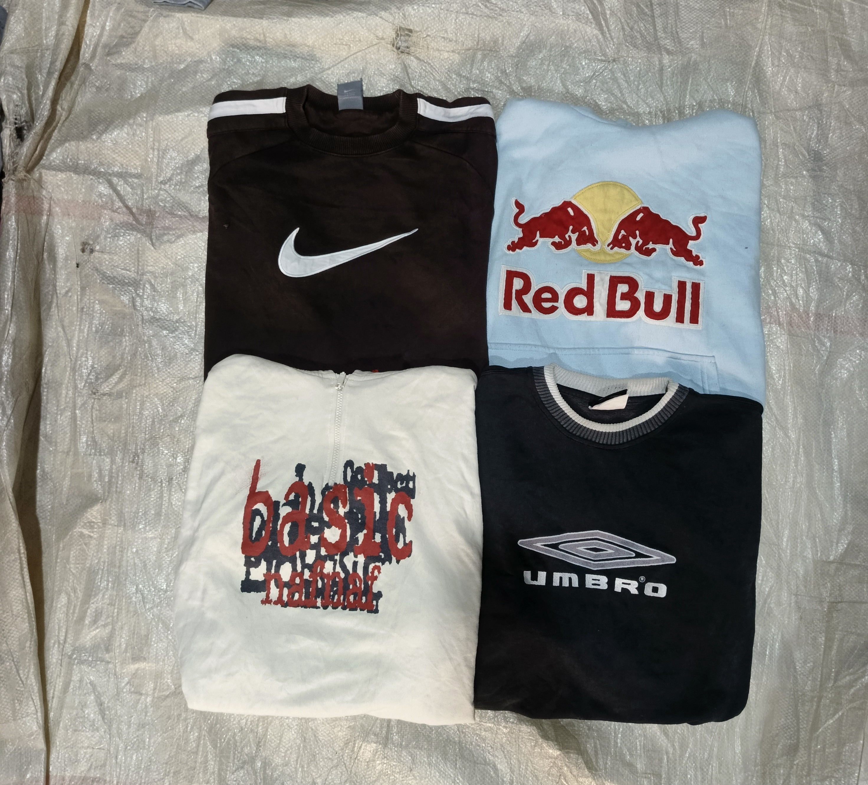 ヴィンテージNikeとミックススウェットシャツ