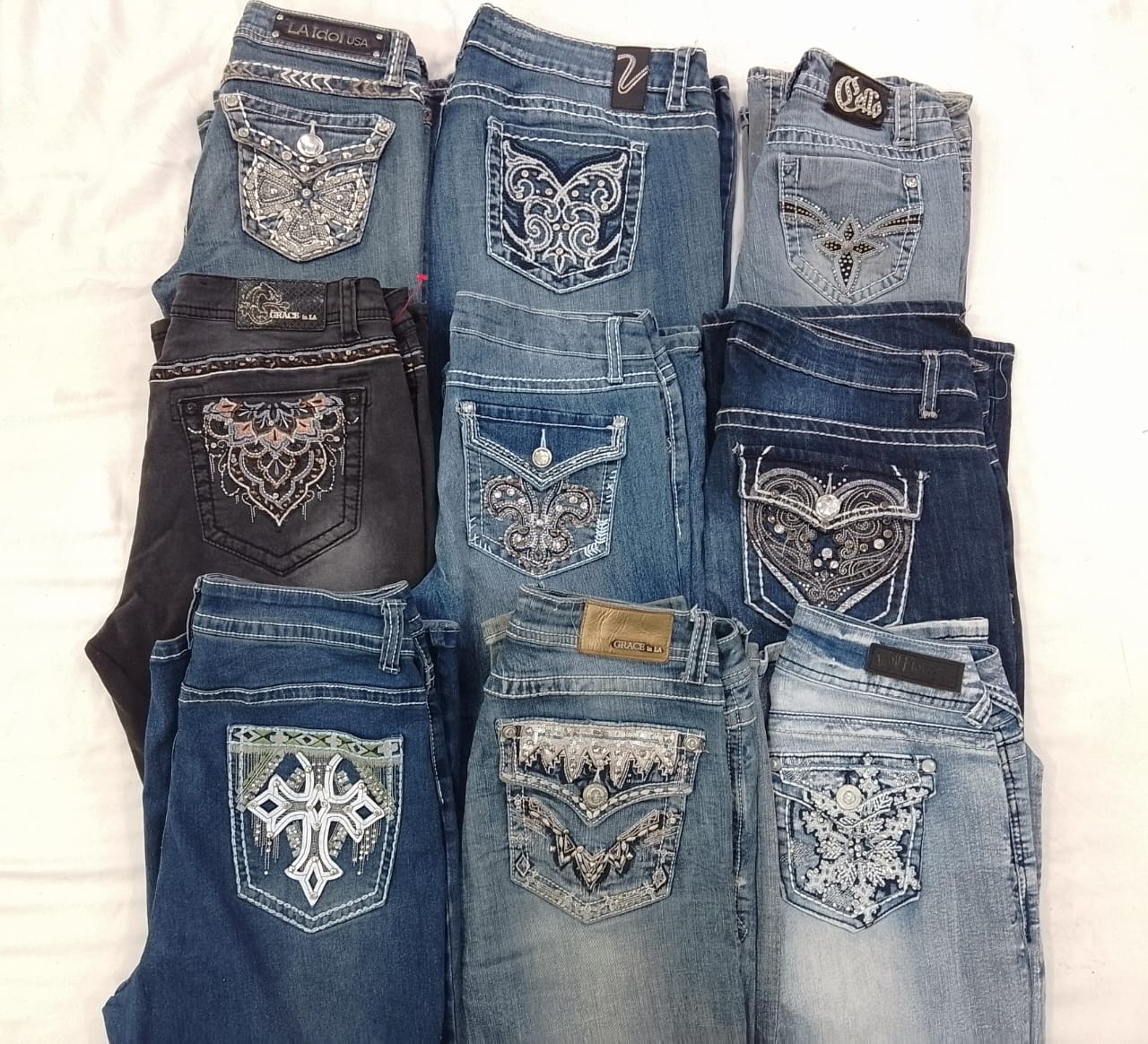 IQ0505 Y2K Embellished Jeans